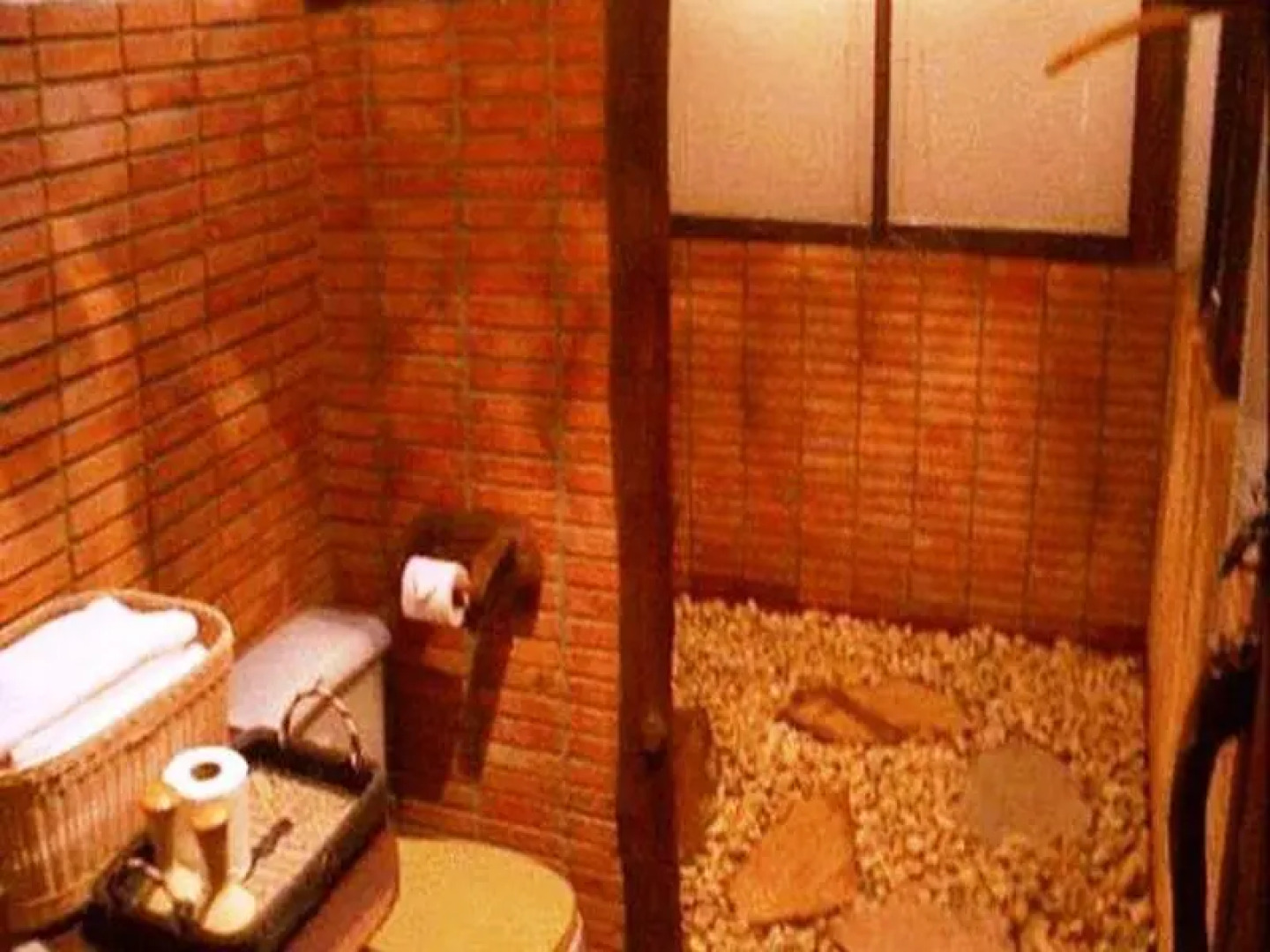 Mom Chailai Kanchanaburi Forest Retreat Hotel