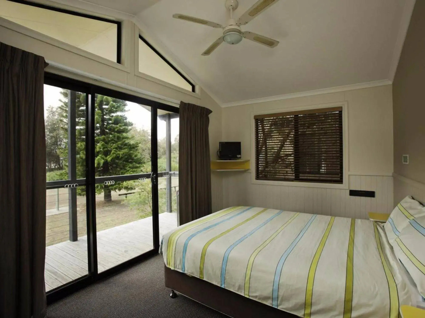 NRMA Ocean Beach Holiday Resort