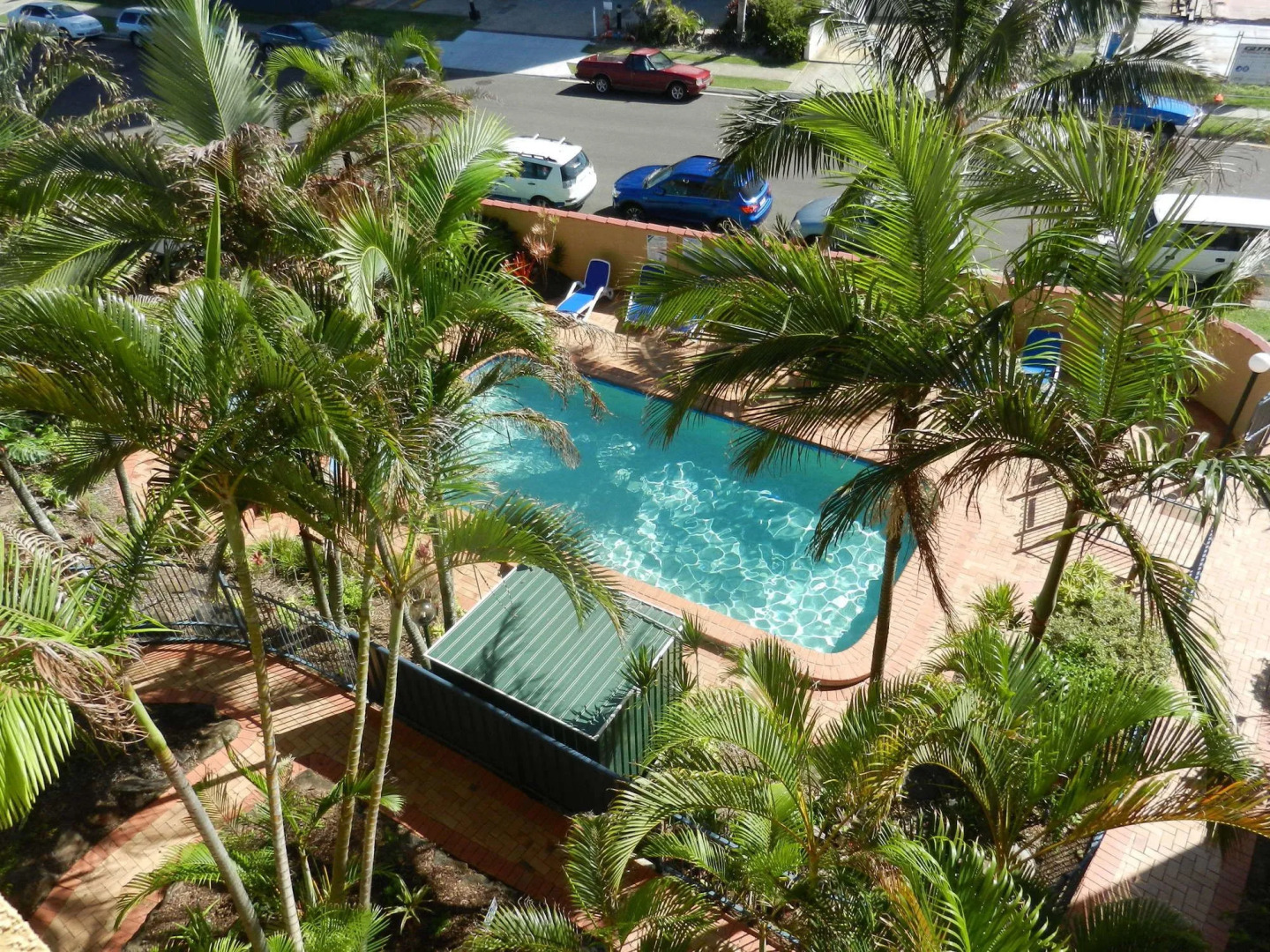 Kalua Holiday Apartments