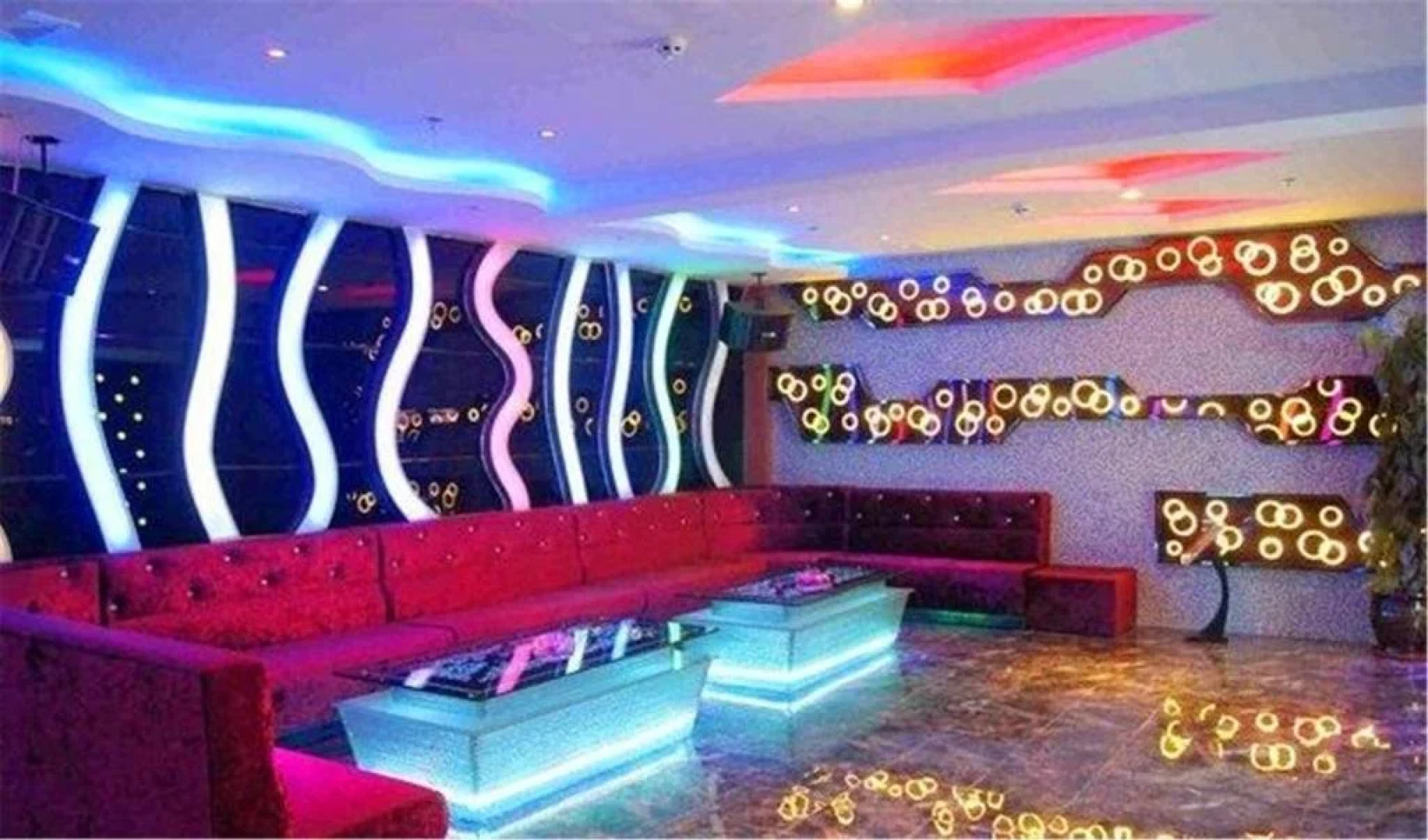 Phoenix Business Hotel