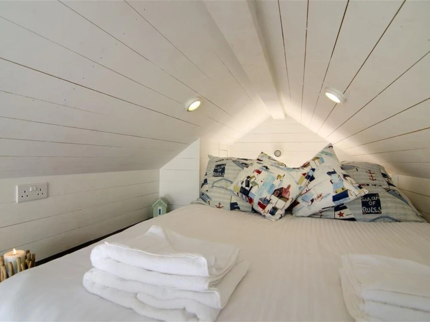 Frannie Shaldon in Shaldon