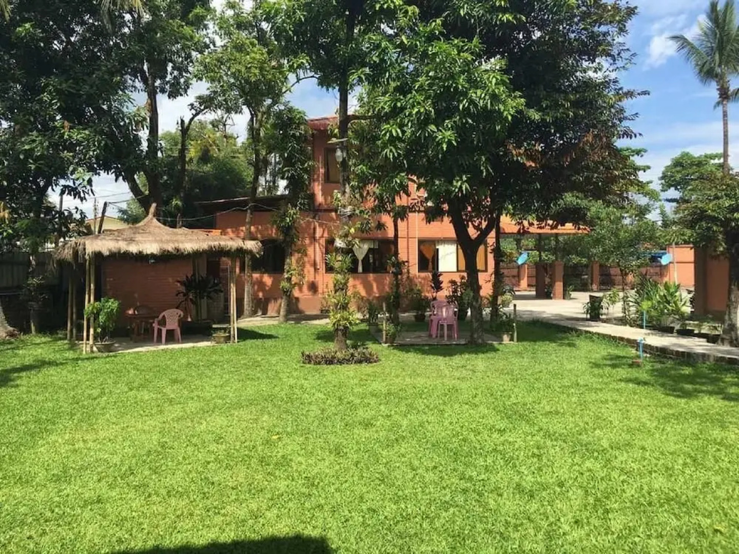 Wun Tawp Garden Hotel