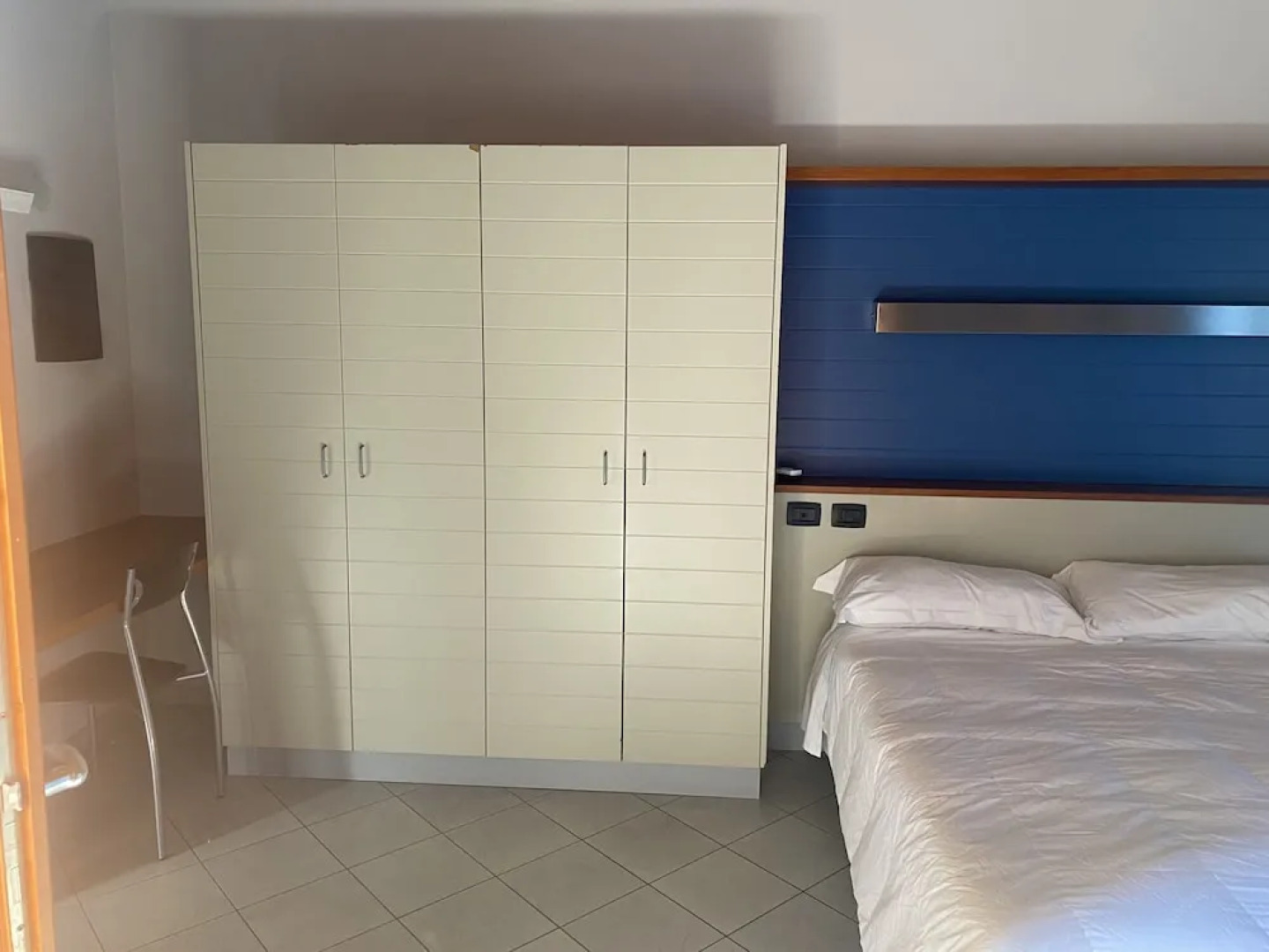 Room in Guest Room - Alba Village Hotel Room Twin Beds