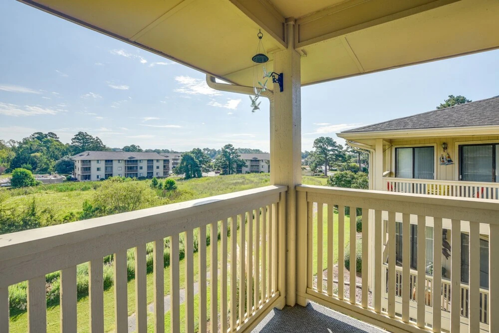 Little River Condo w/ Pool Access - Near Beaches!