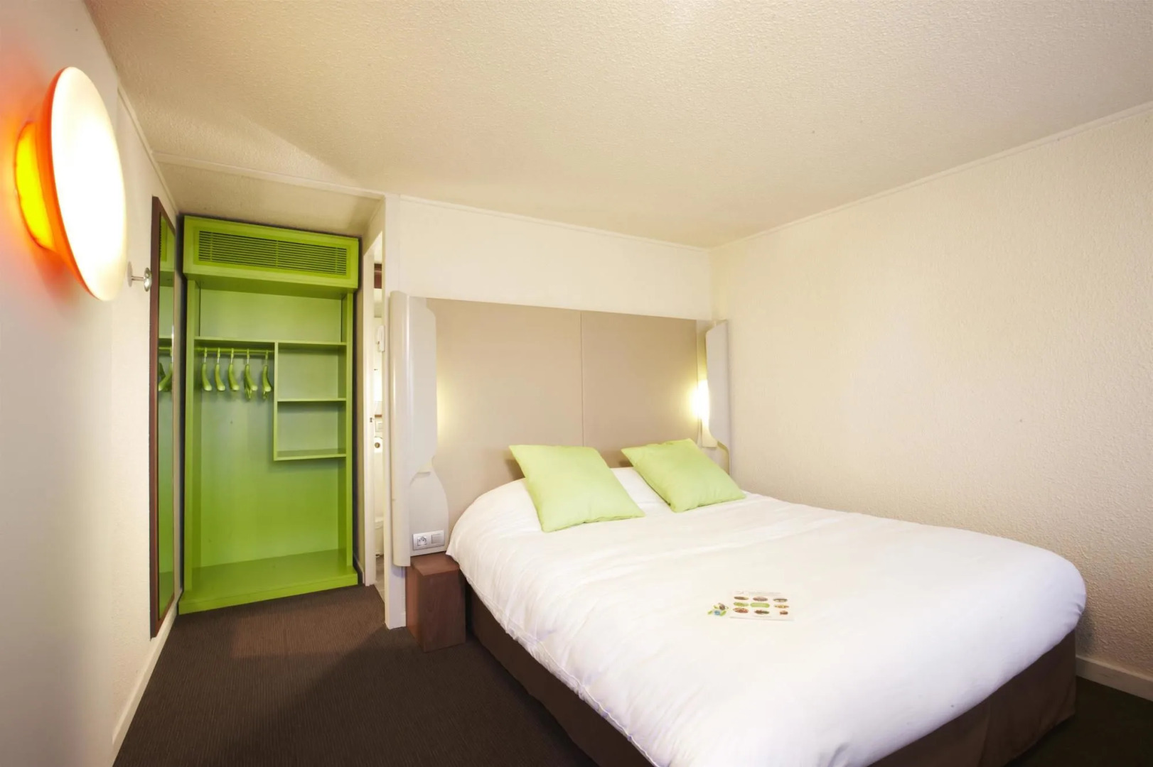 Greet Hotel Angouleme