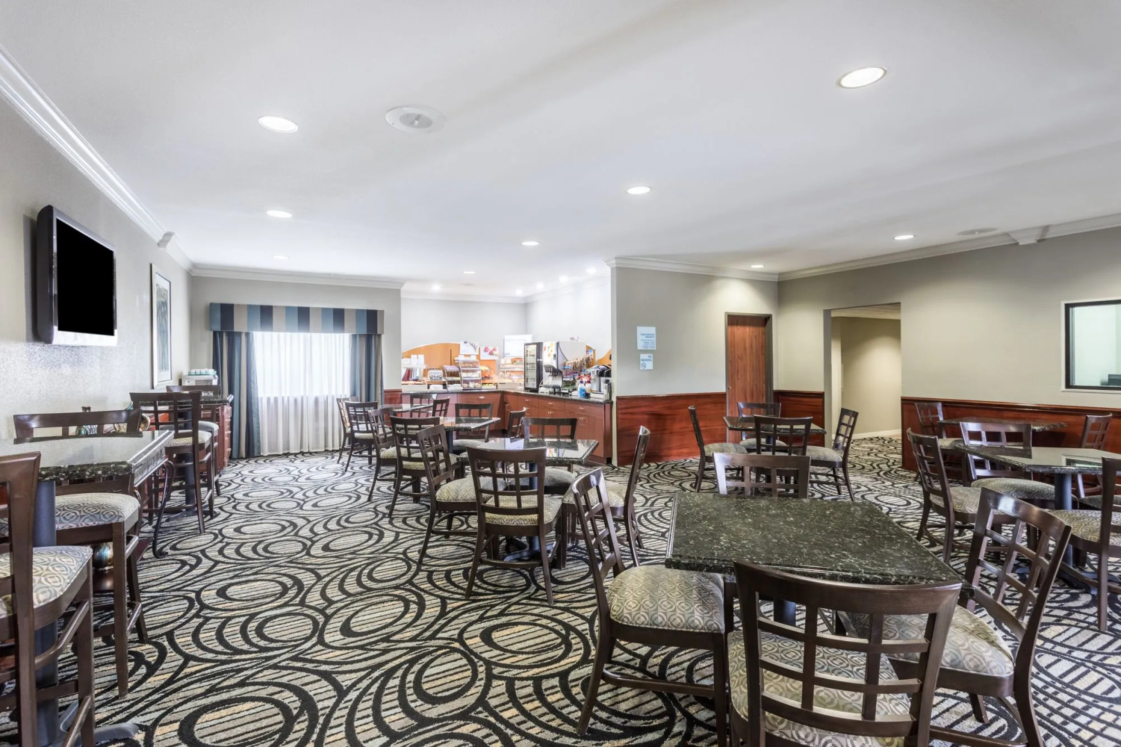Holiday Inn Express Hotel & Suites Lake Charles by IHG