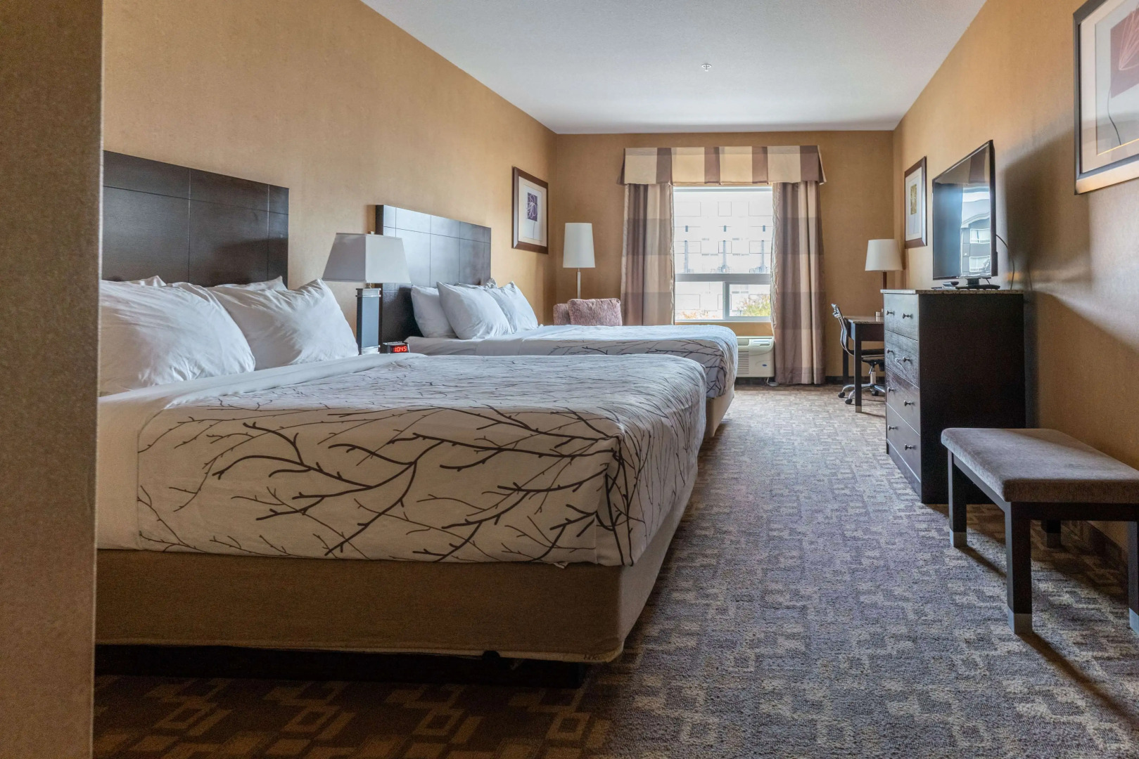 Best Western Plus South Edmonton Inn & Suites