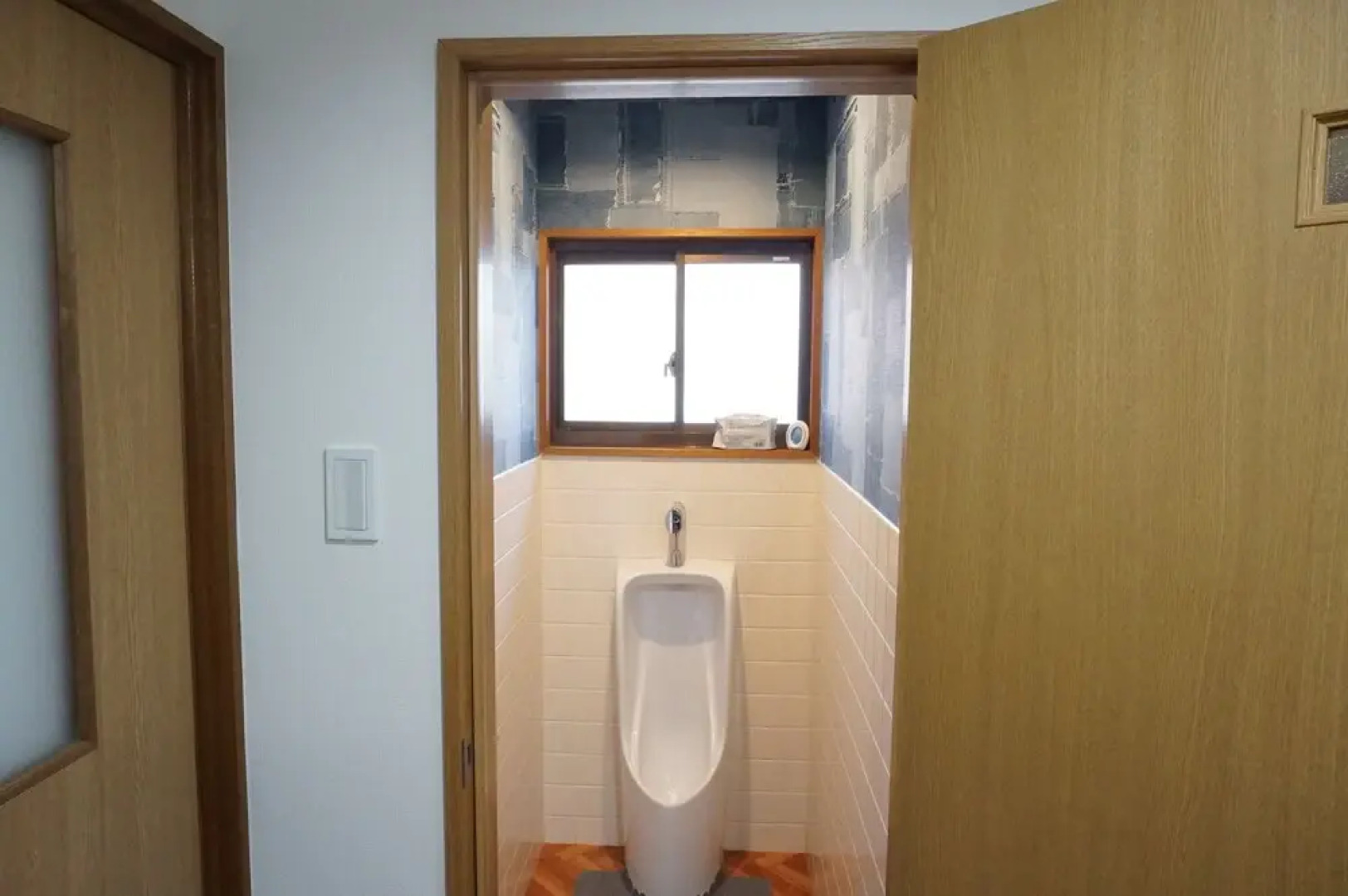 Guesthouse OBAMA21:00 - Hostel