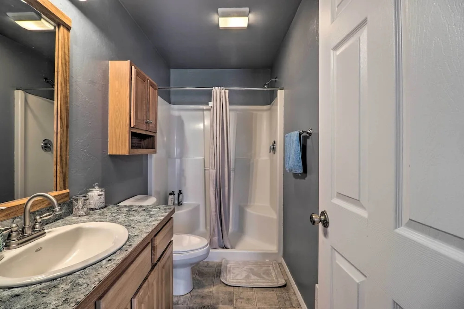 Family-friendly Columbia Falls Townhome w/ Views!