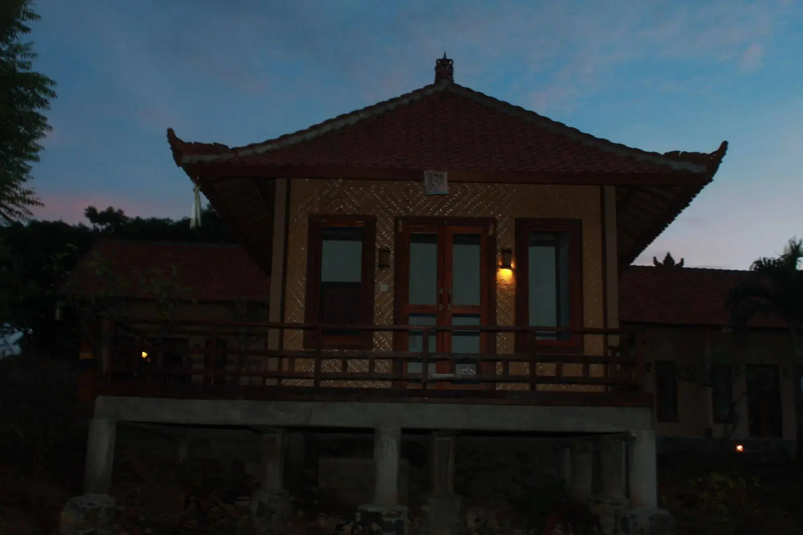 White Sandy Beach Menjangan