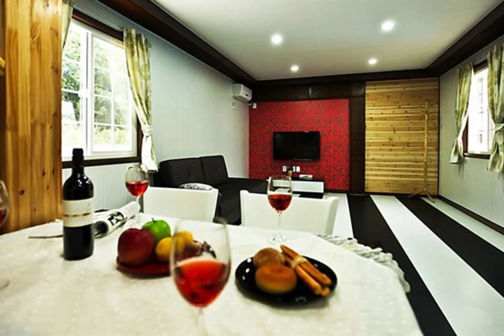 Muju Deogyu Mountain's Story Pension