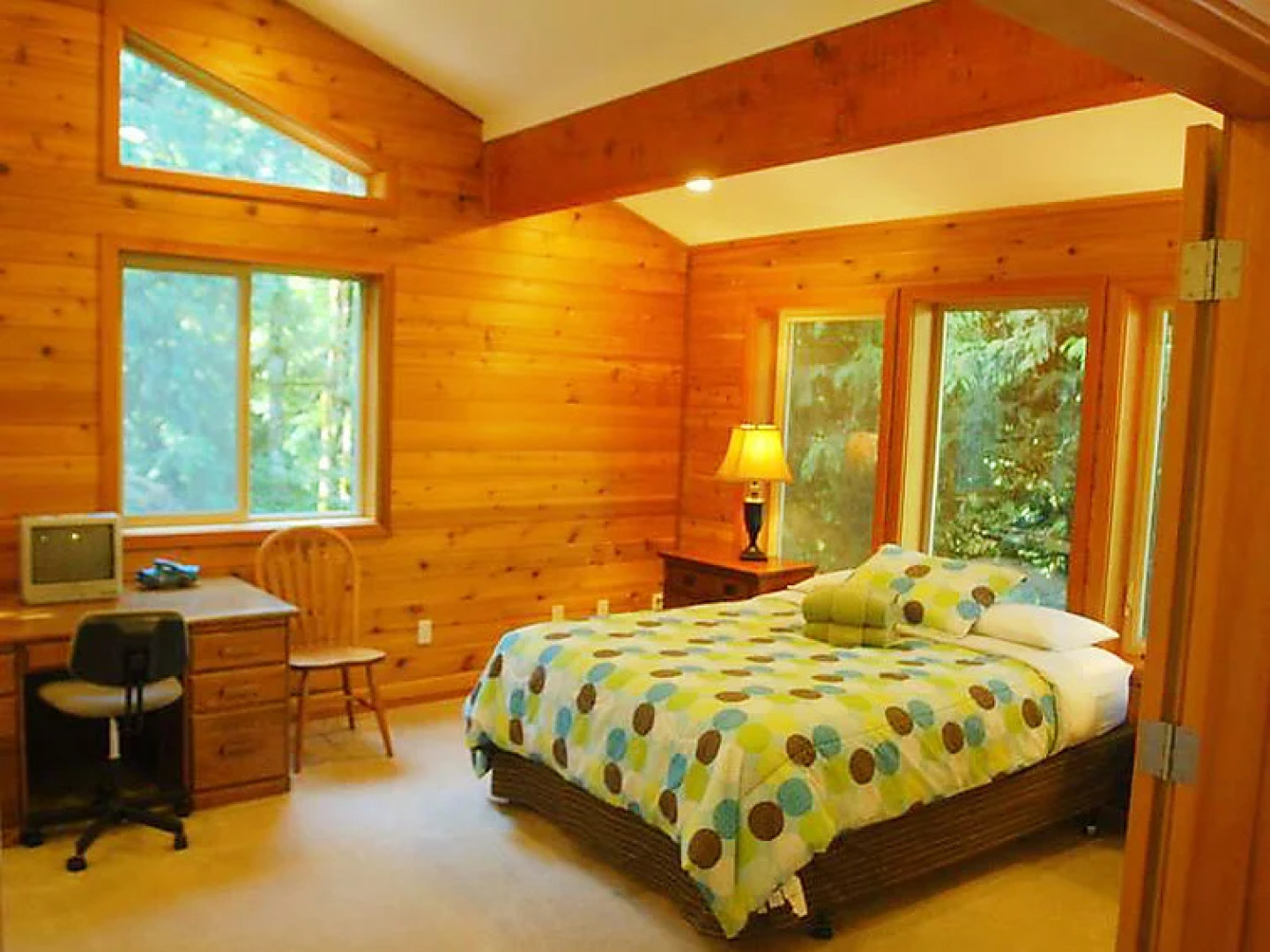 Chalet 07MF Silver Lake Chalet w/Hot Tub!