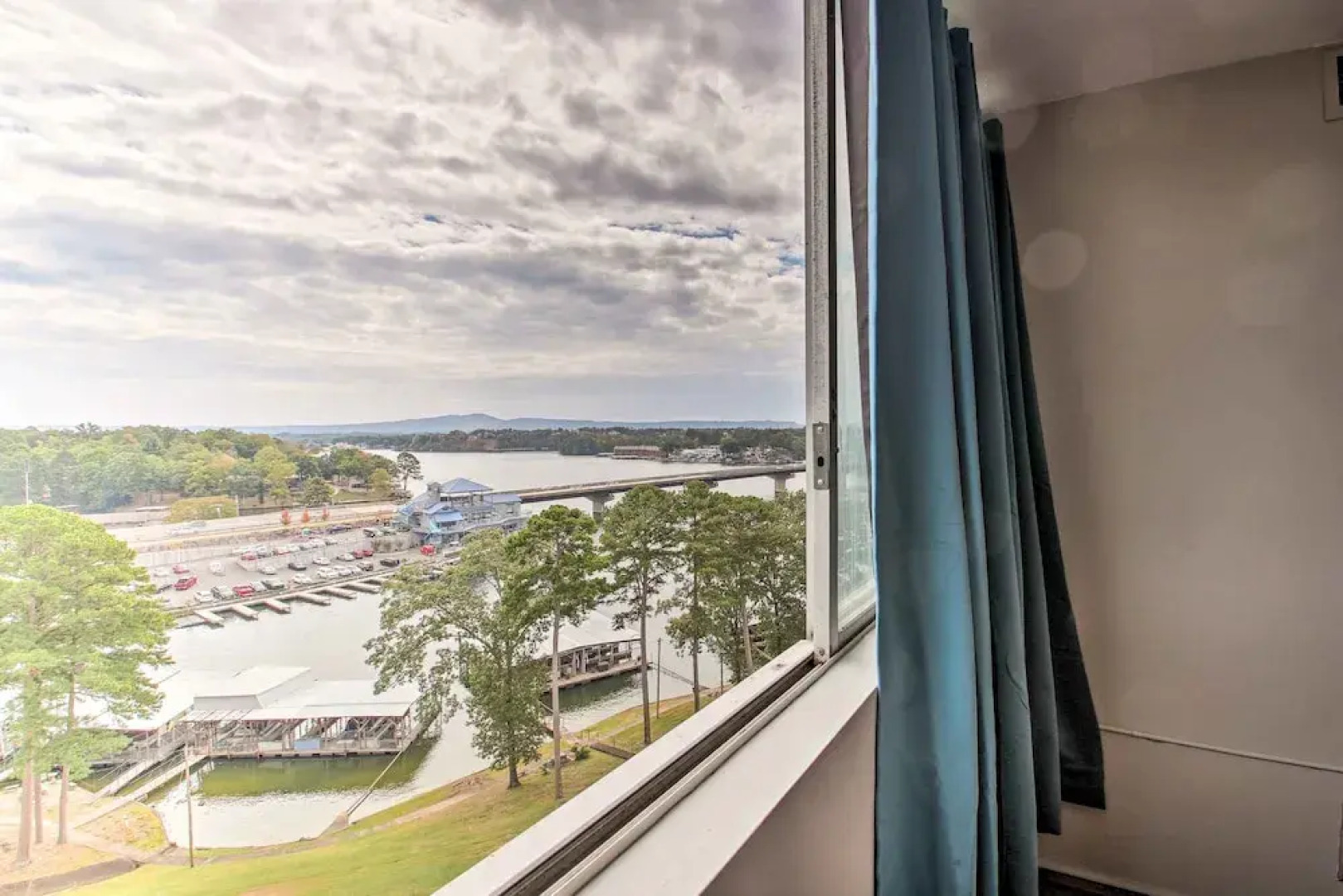 Pool & Views: 'seventh Heaven' Hot Springs Condo