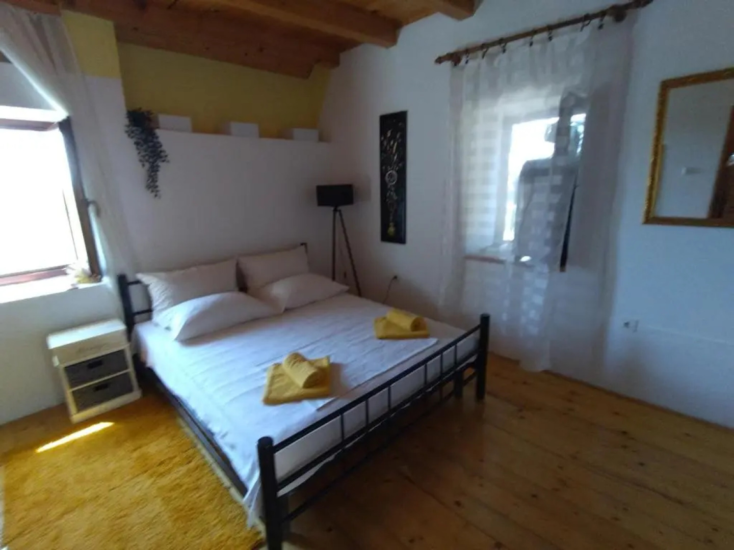 Apartments Elena & Damir