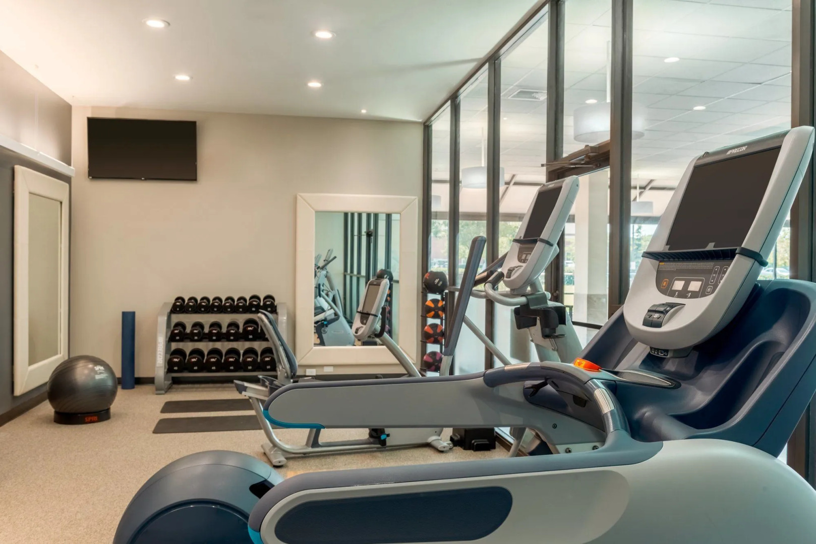 Embassy Suites by Hilton Milwaukee Brookfield