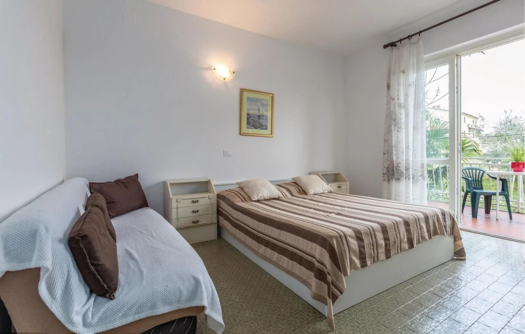 Nice Apartment in Lovrecica With 2 Bedrooms and Wifi