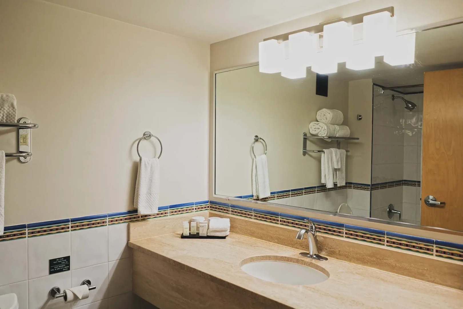 Embassy Suites by Hilton Dorado del Mar Beach Resort