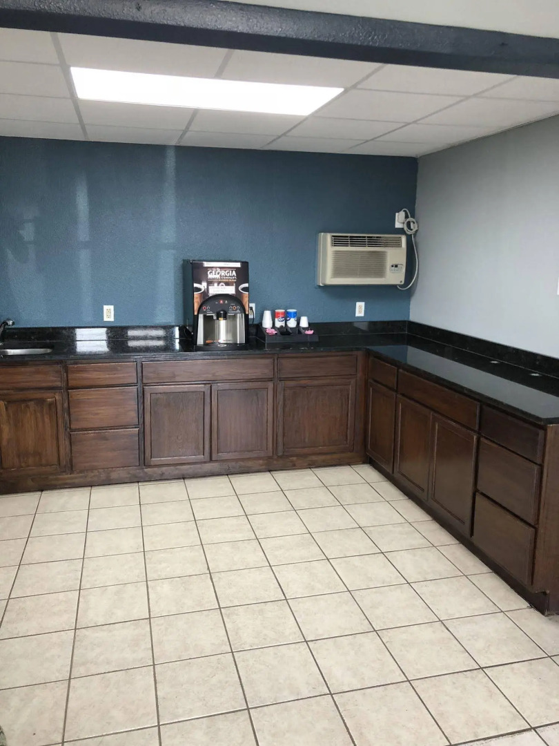 Scottish Inns Locust Grove