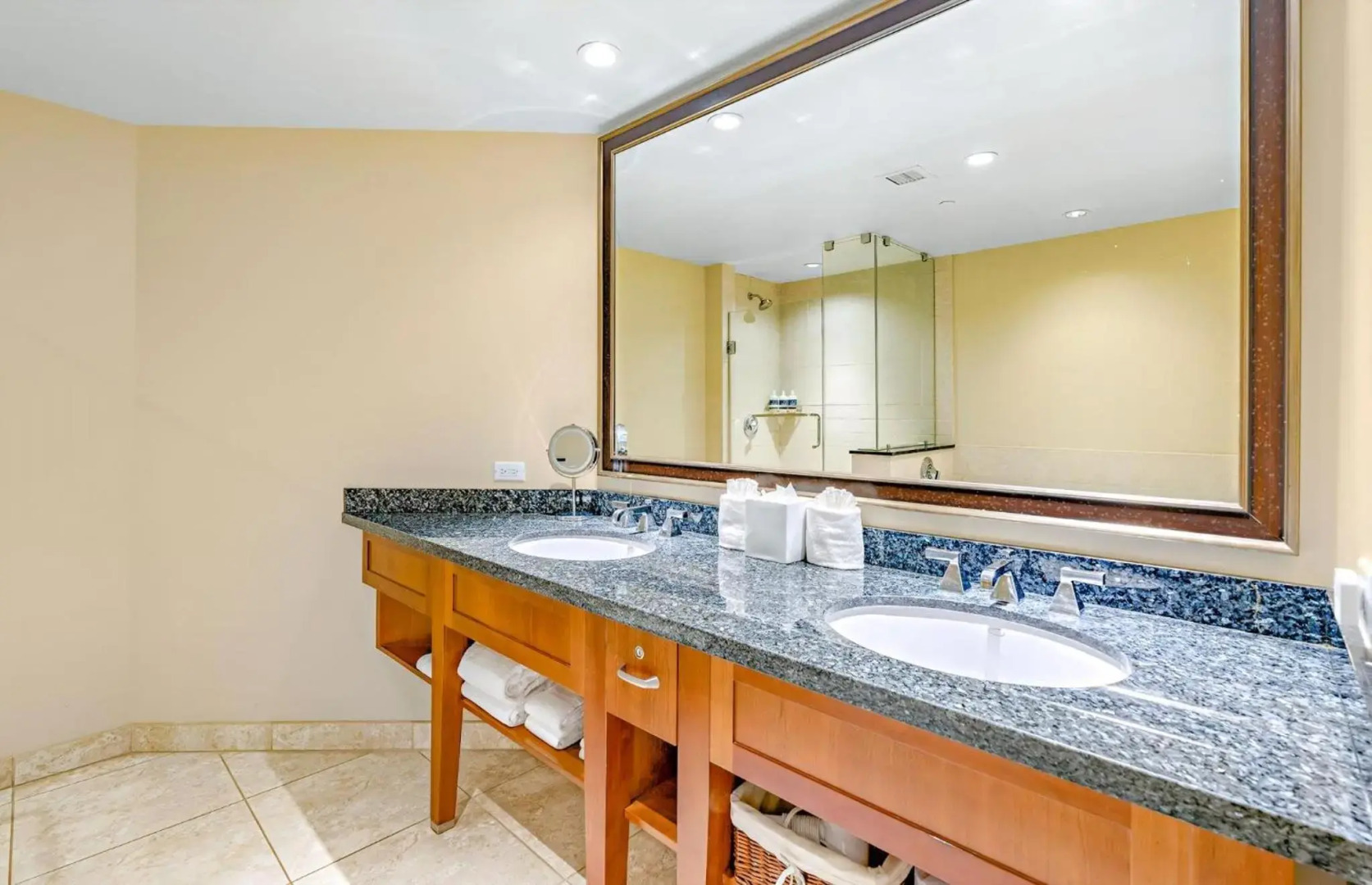 OUTRIGGER Honua Kai Resort & Spa