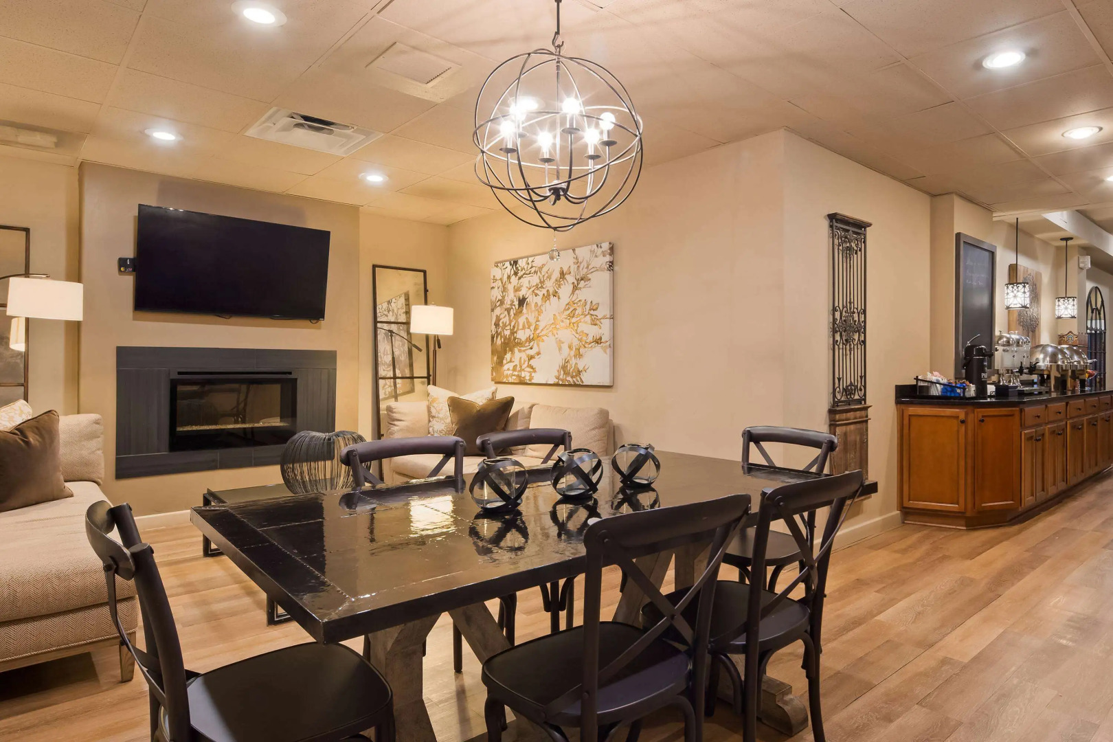 Seville Plaza Streetcar Hotel Museum District, Trademark