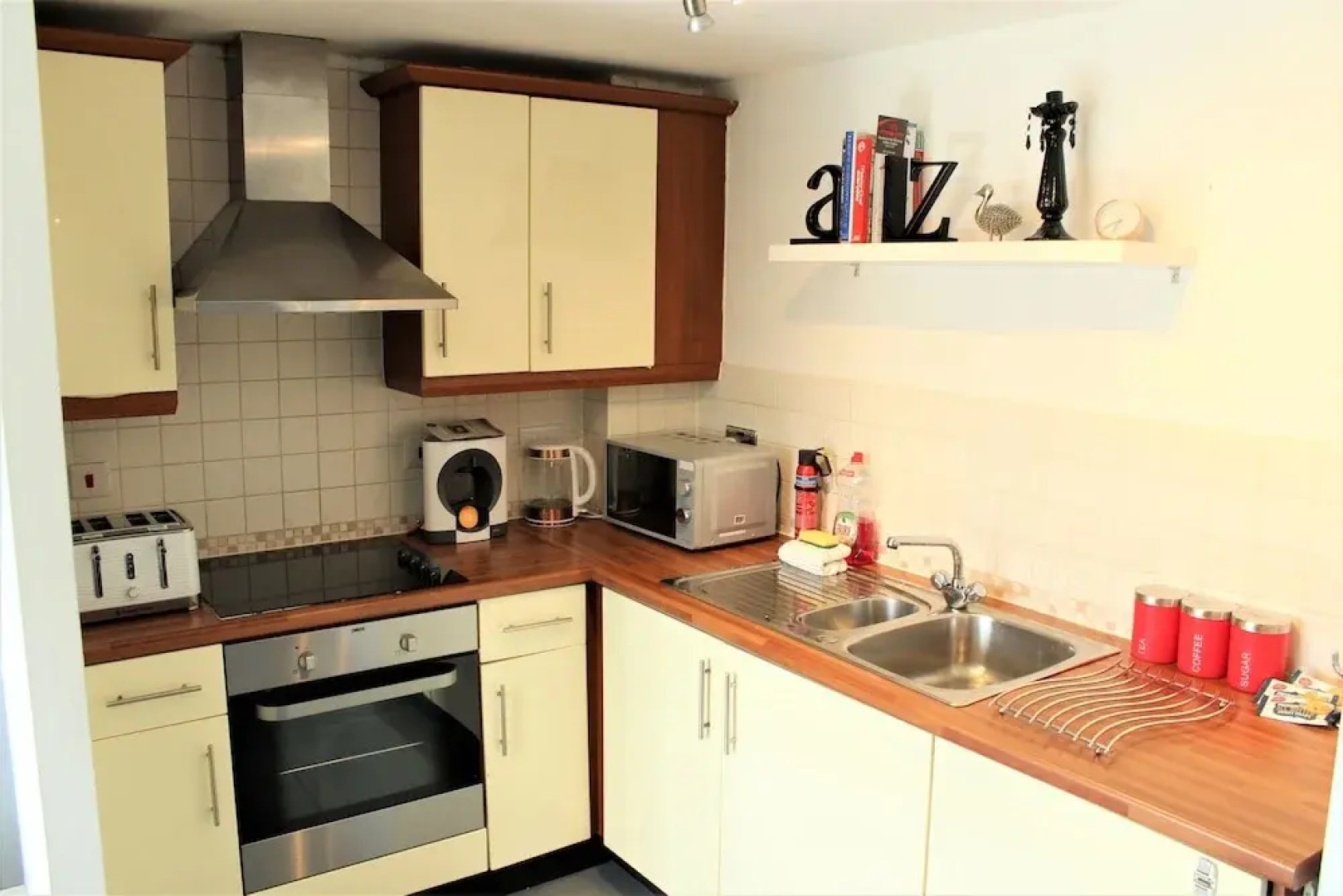 Empire 2 Bedroom Serviced Apartment