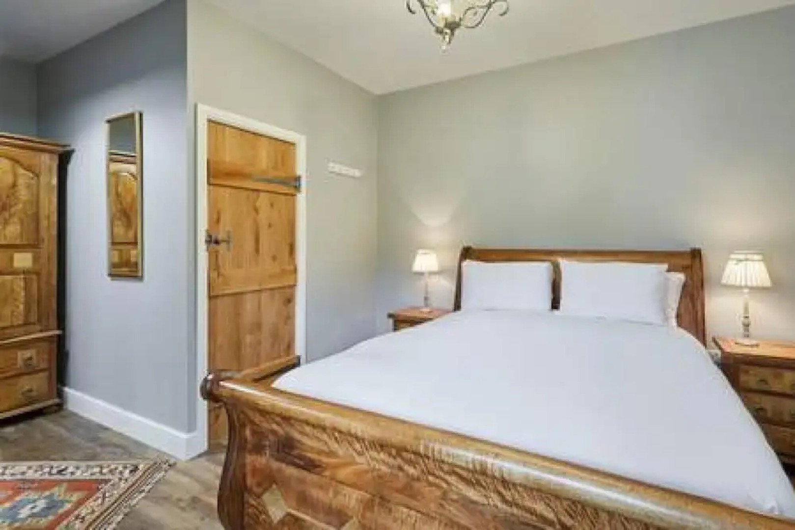 Host Stay Butterfly Cottage