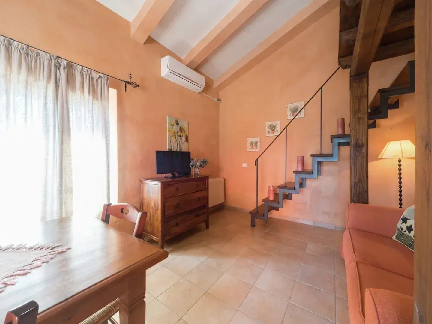 Farmhouse Montalto Near Sandy Beaches