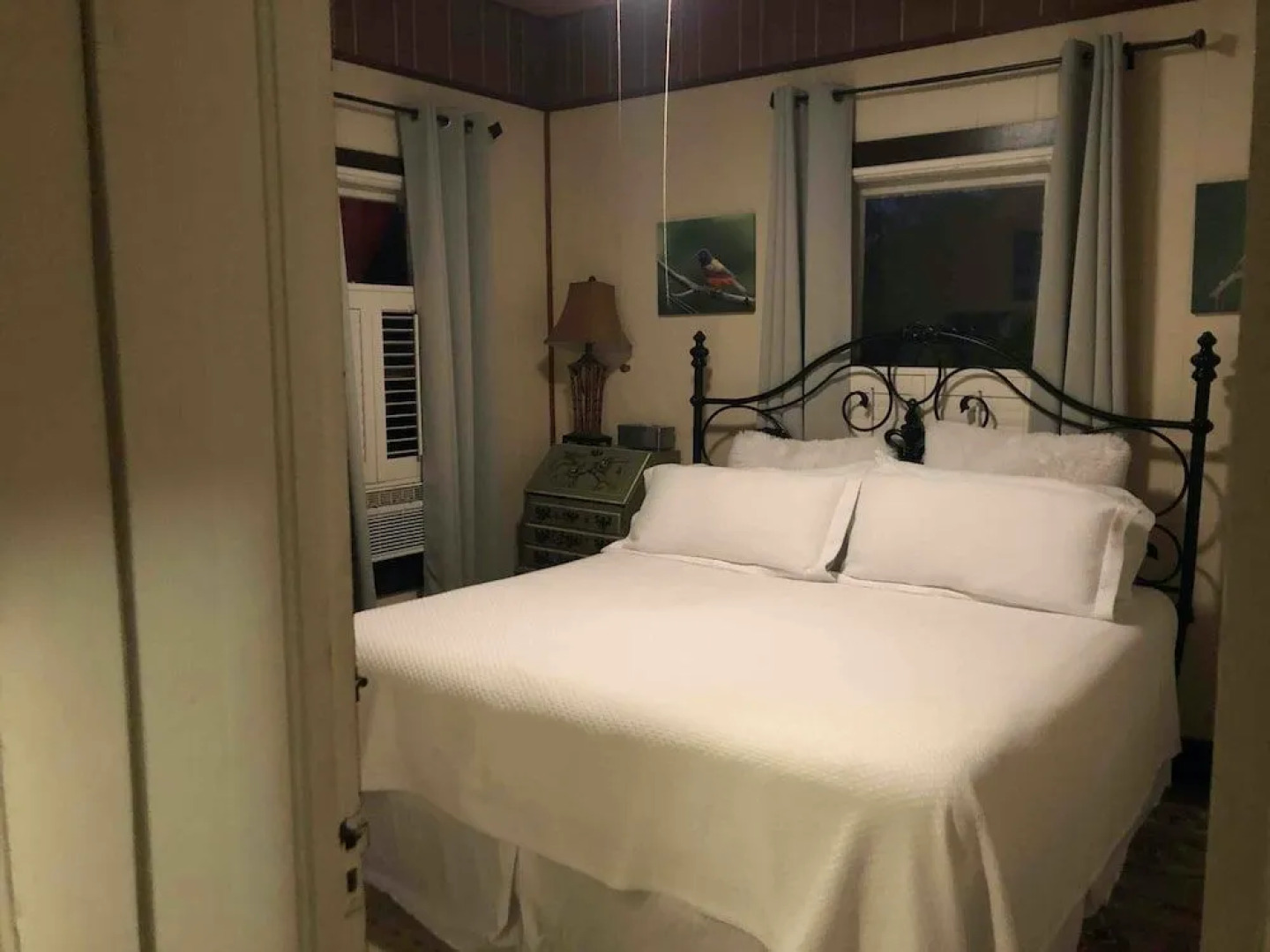 The Wayward Traveler's Inn