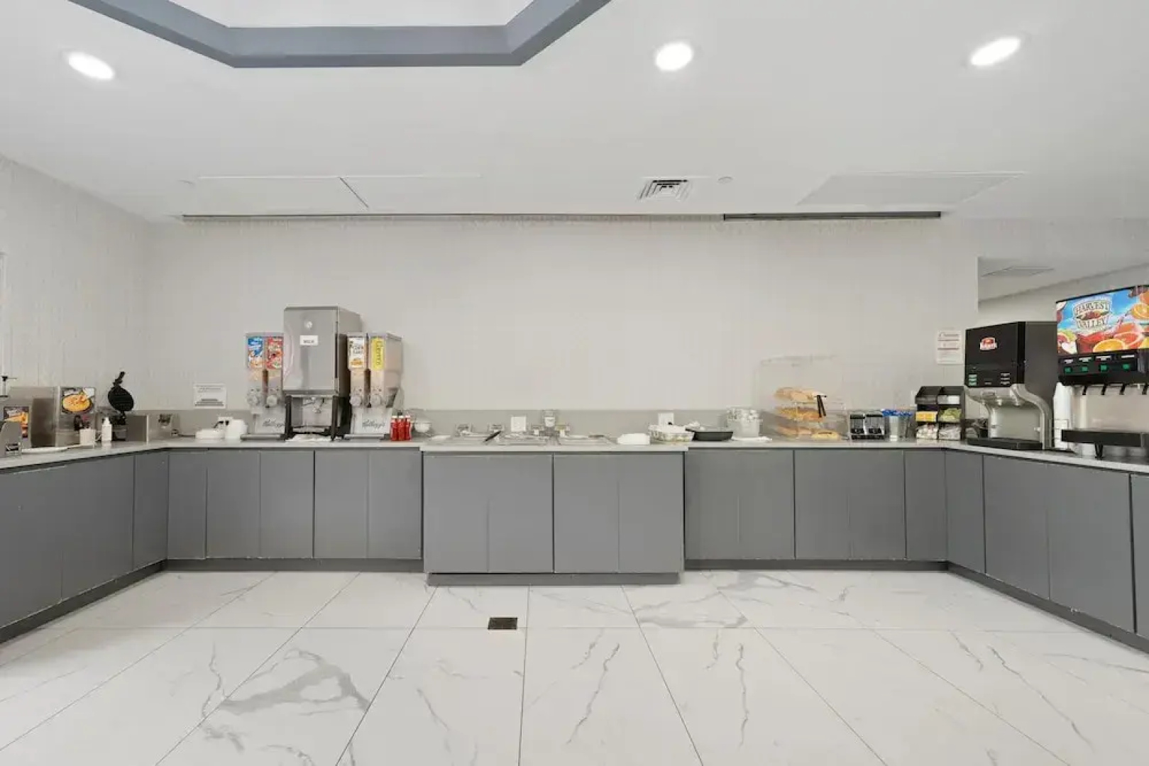 Chicago Club Inn Suites