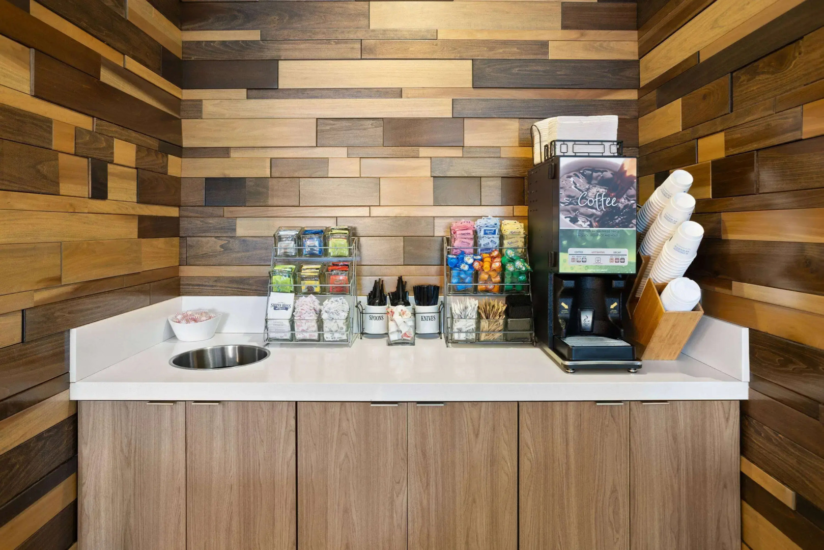 La Quinta Inn & Suites by Wyndham Atlanta Airport North