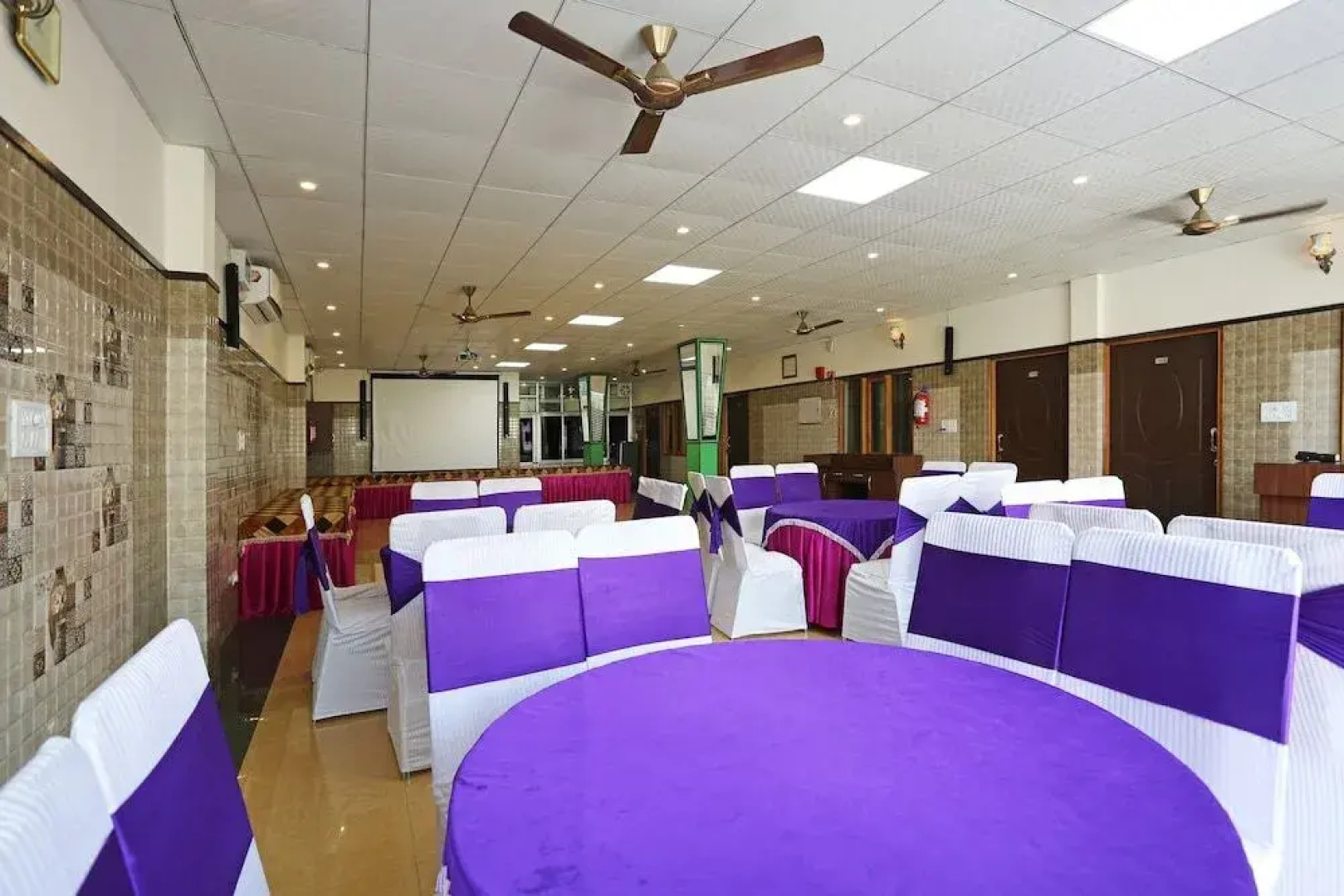 Benison Guest House By OYO Rooms