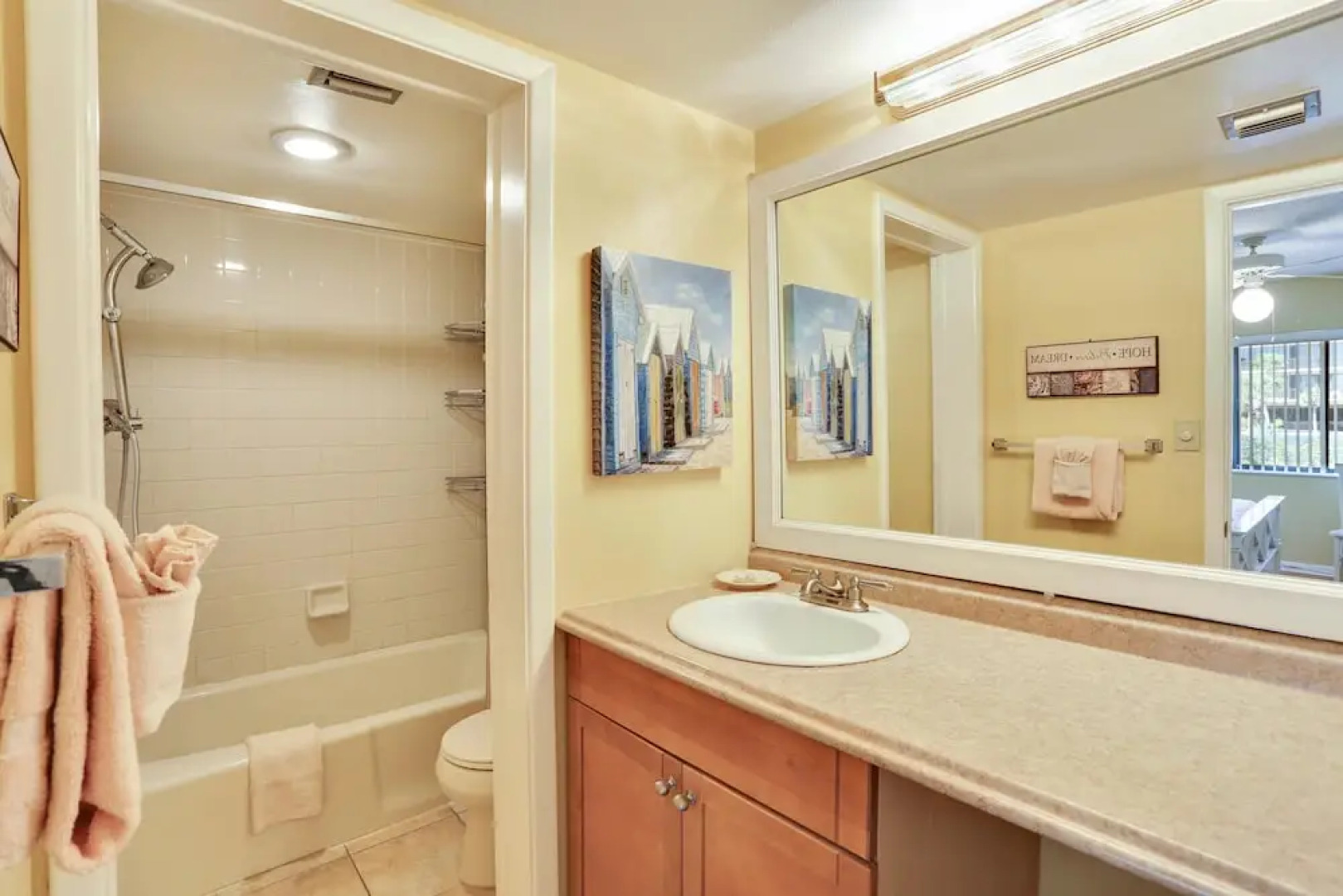 Land's End 10-205 Beach Front