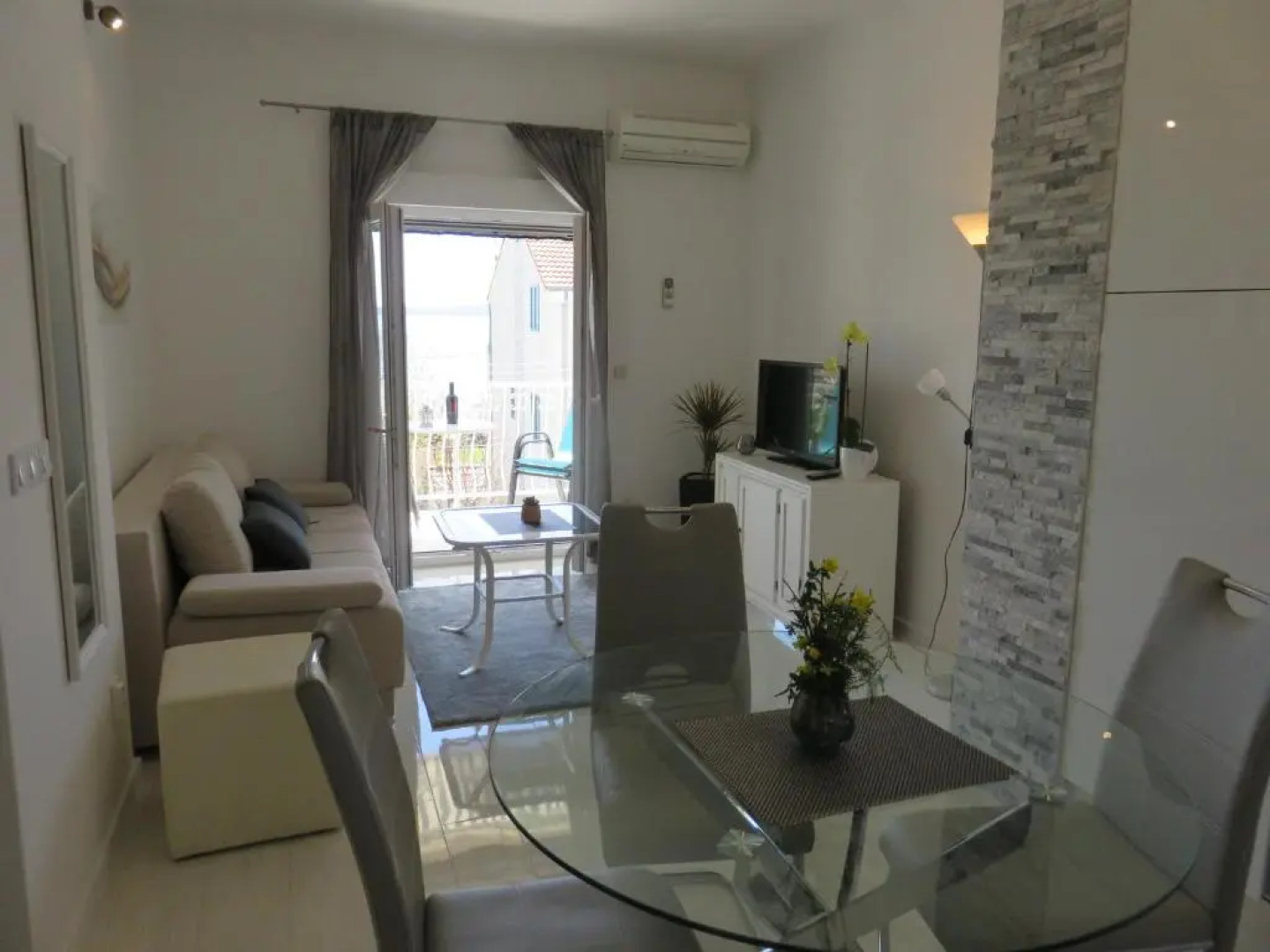 Apartments Bilopavlović