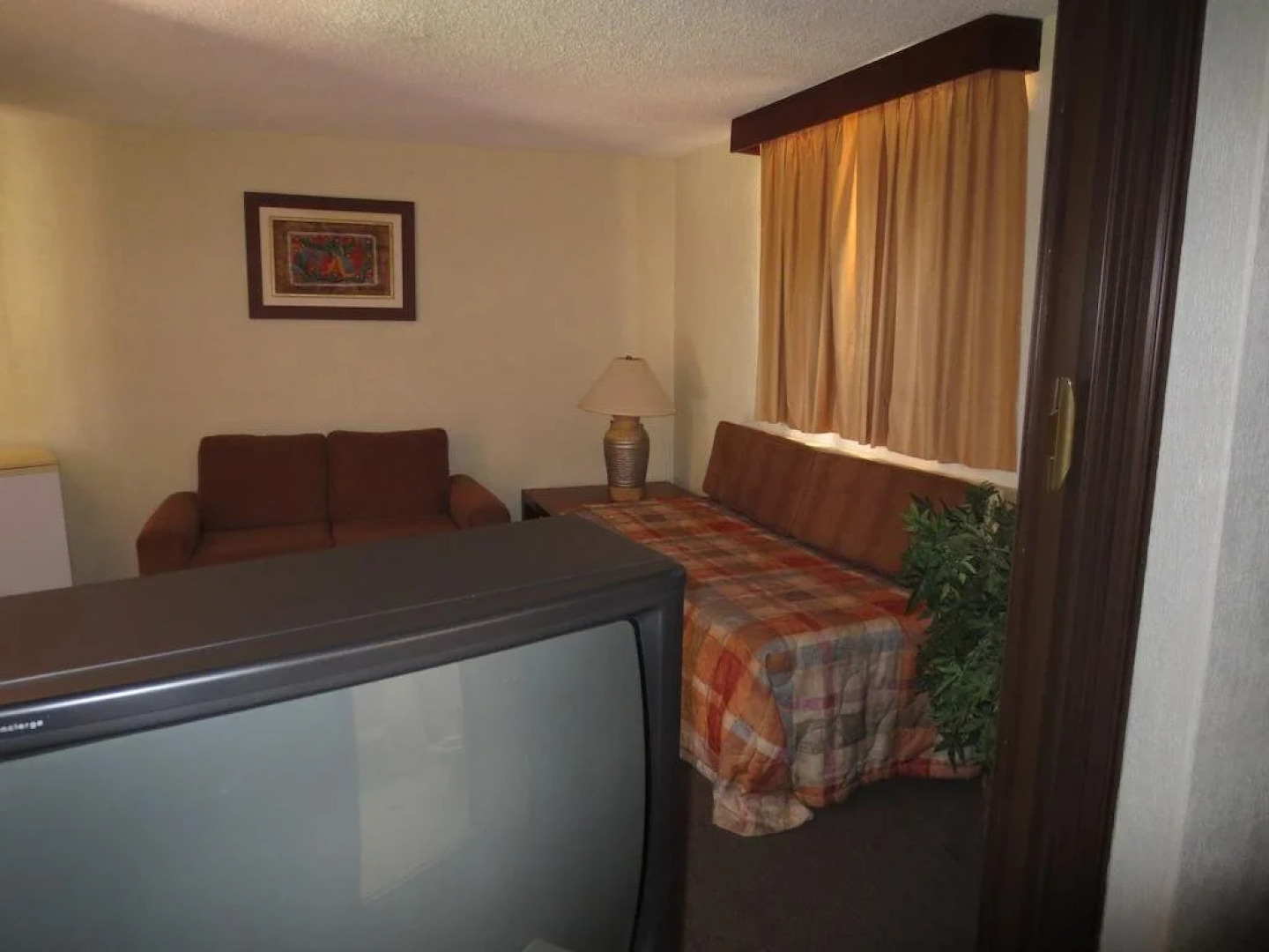 Hotel Las Palmas Midway Inn