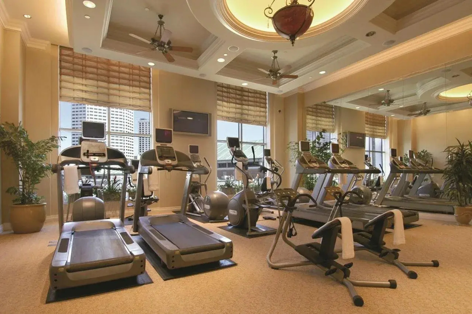 Caesars New Orleans - A Caesars Rewards Destination