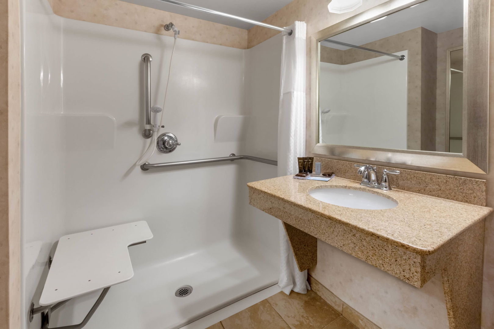 Wingate By Wyndham Charleston