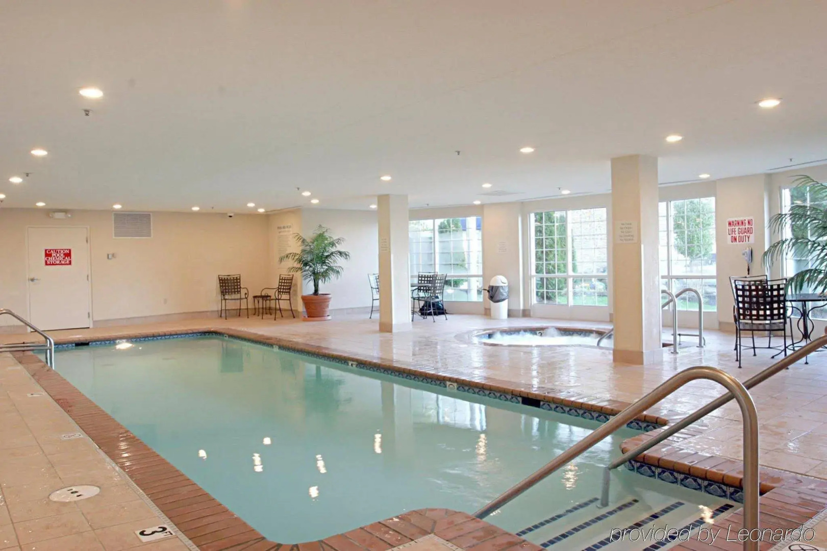 Candlewood Suites Indianapolis by IHG