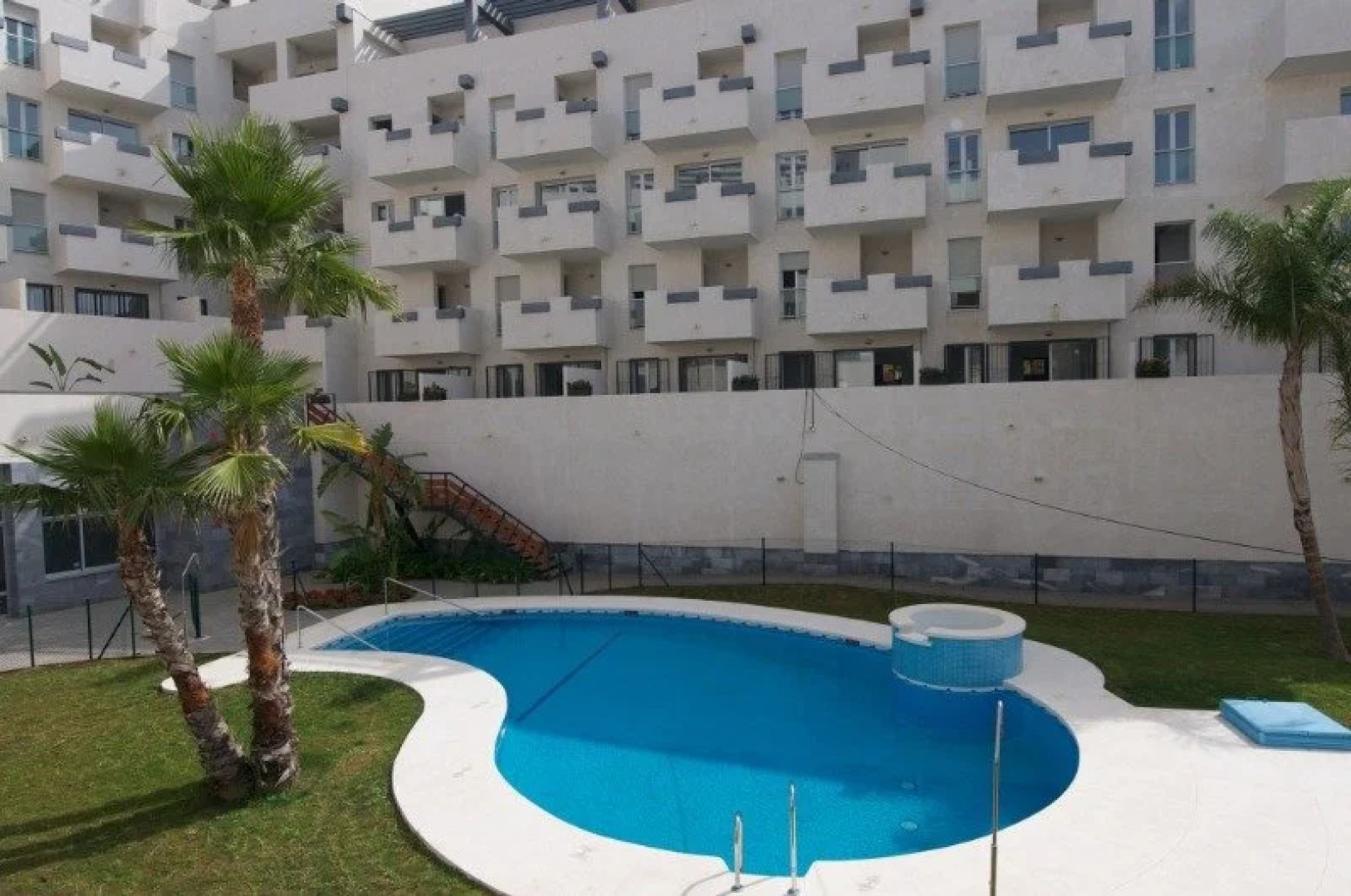 Apartamentos Calalucia