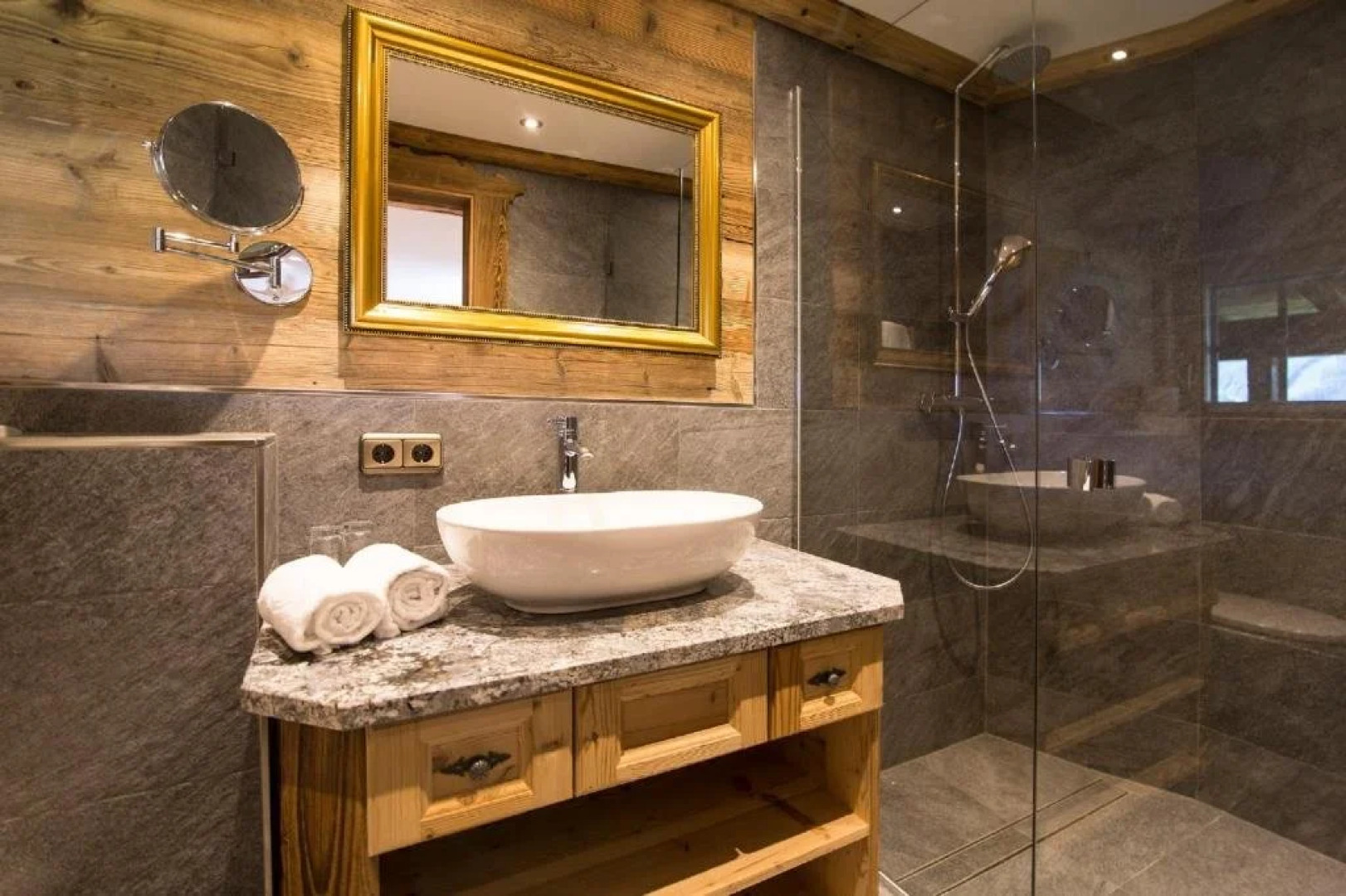 Bischofer Mountain Spa