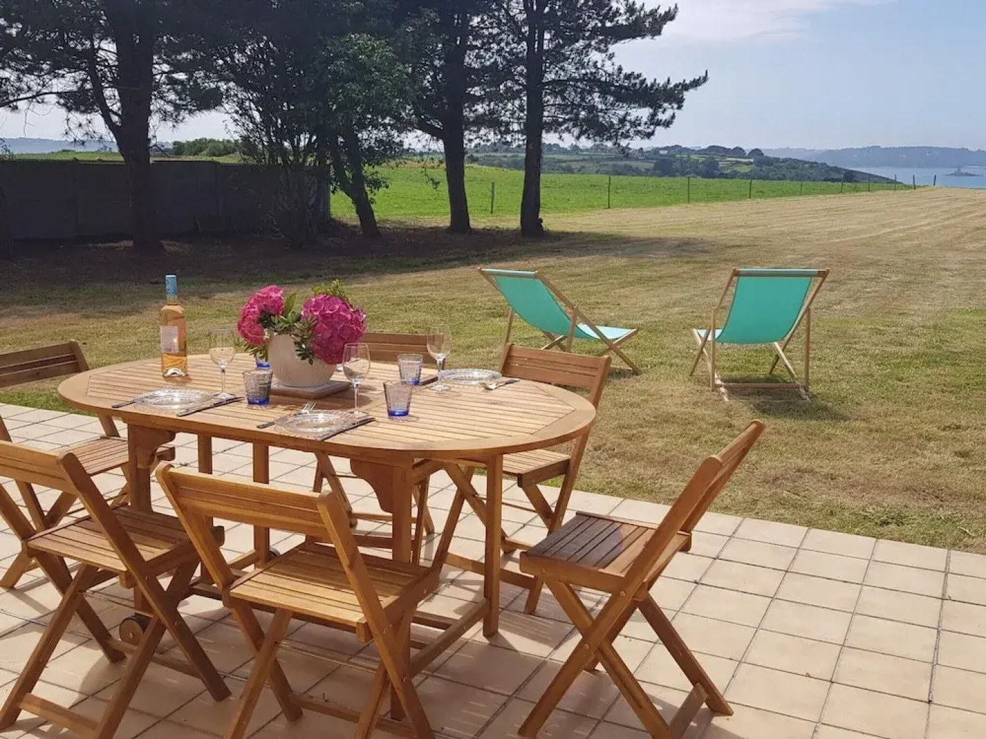 Villa in Plougasnou With Stunning Sea Views