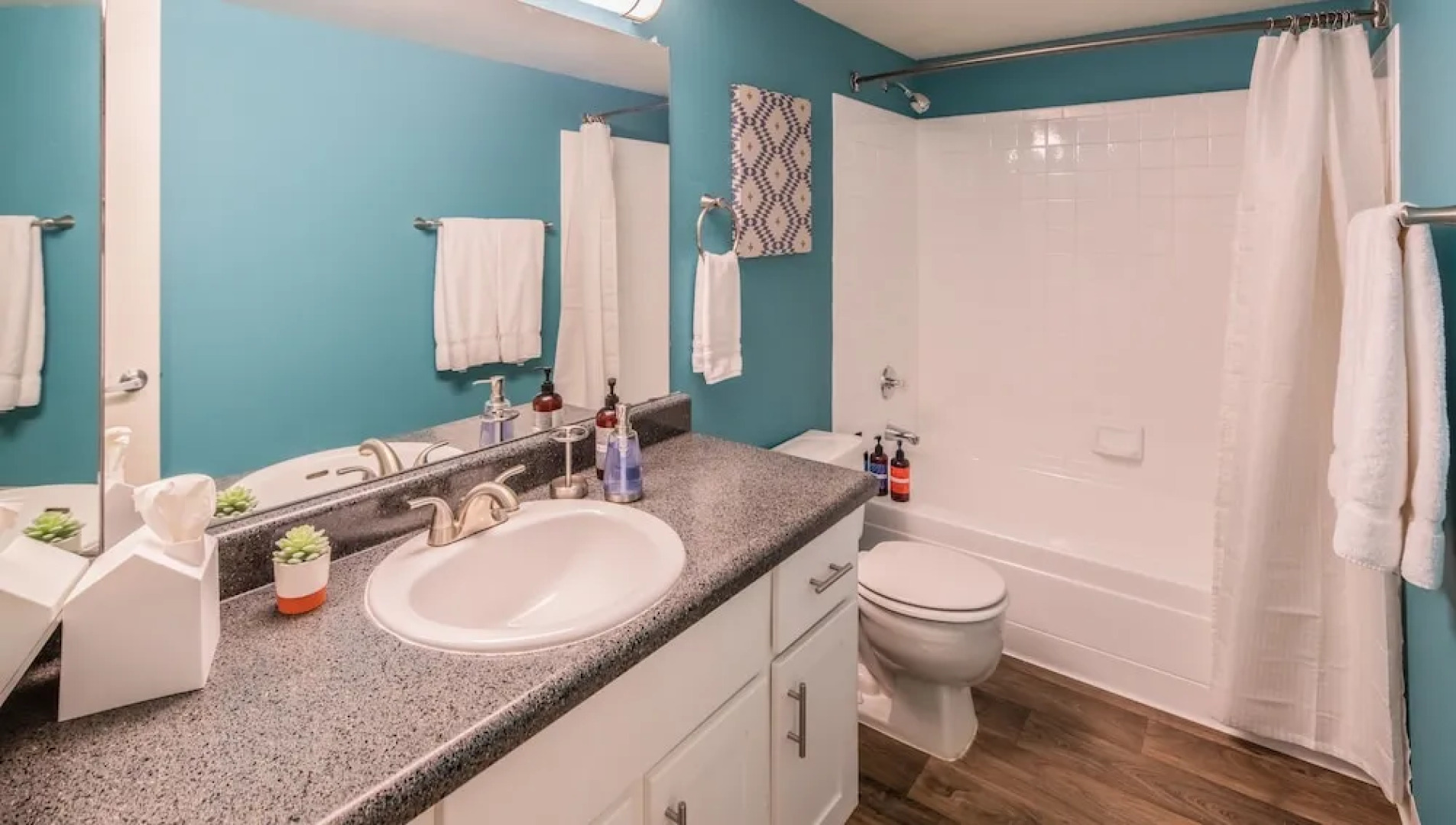 Cozy 2BR Heated Pool 219 by Wanderjaunt