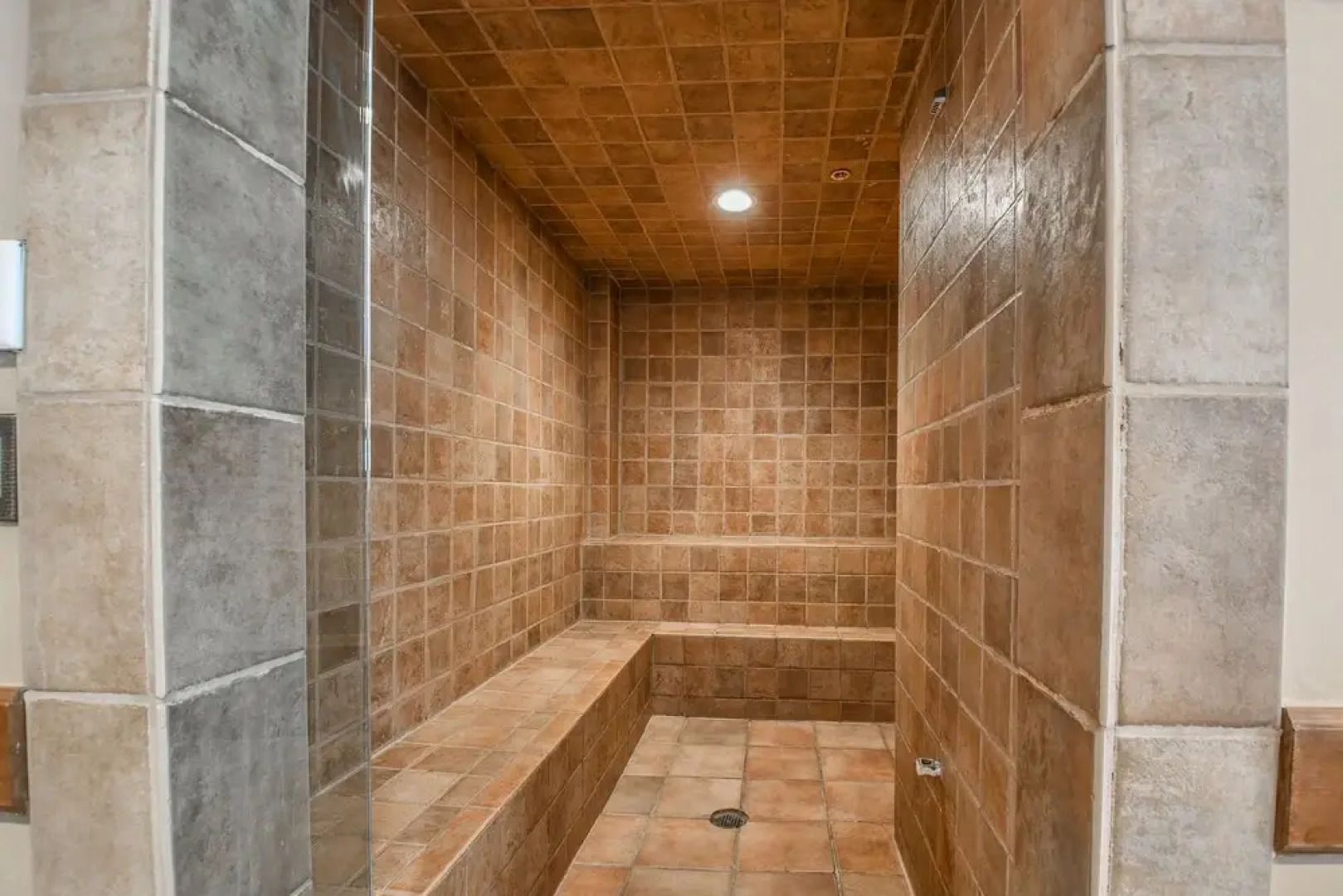 Lone Eagle 3001 by SummitCove Vacation Lodging