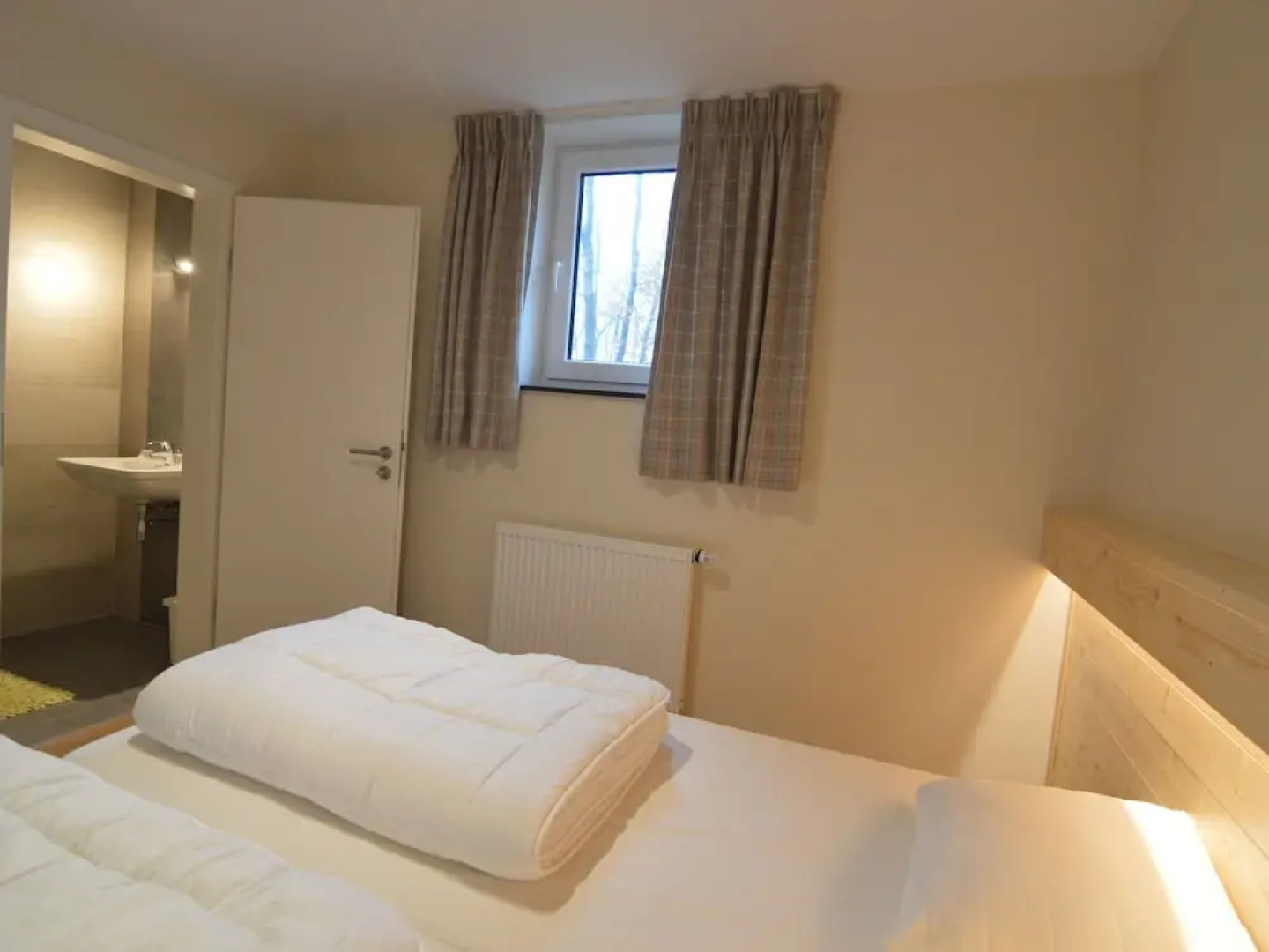 Luxurious Holiday Home in Elsenborn With Sauna