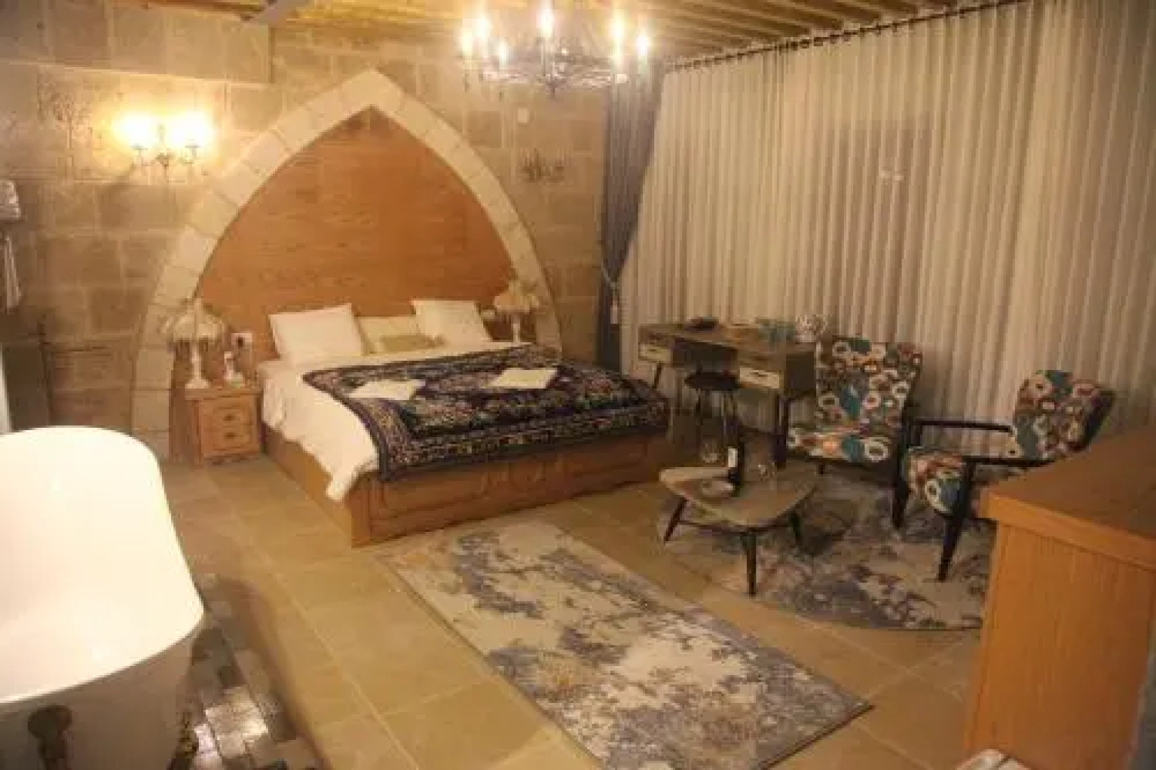 Zarqa Luxury Suites - Couples Only