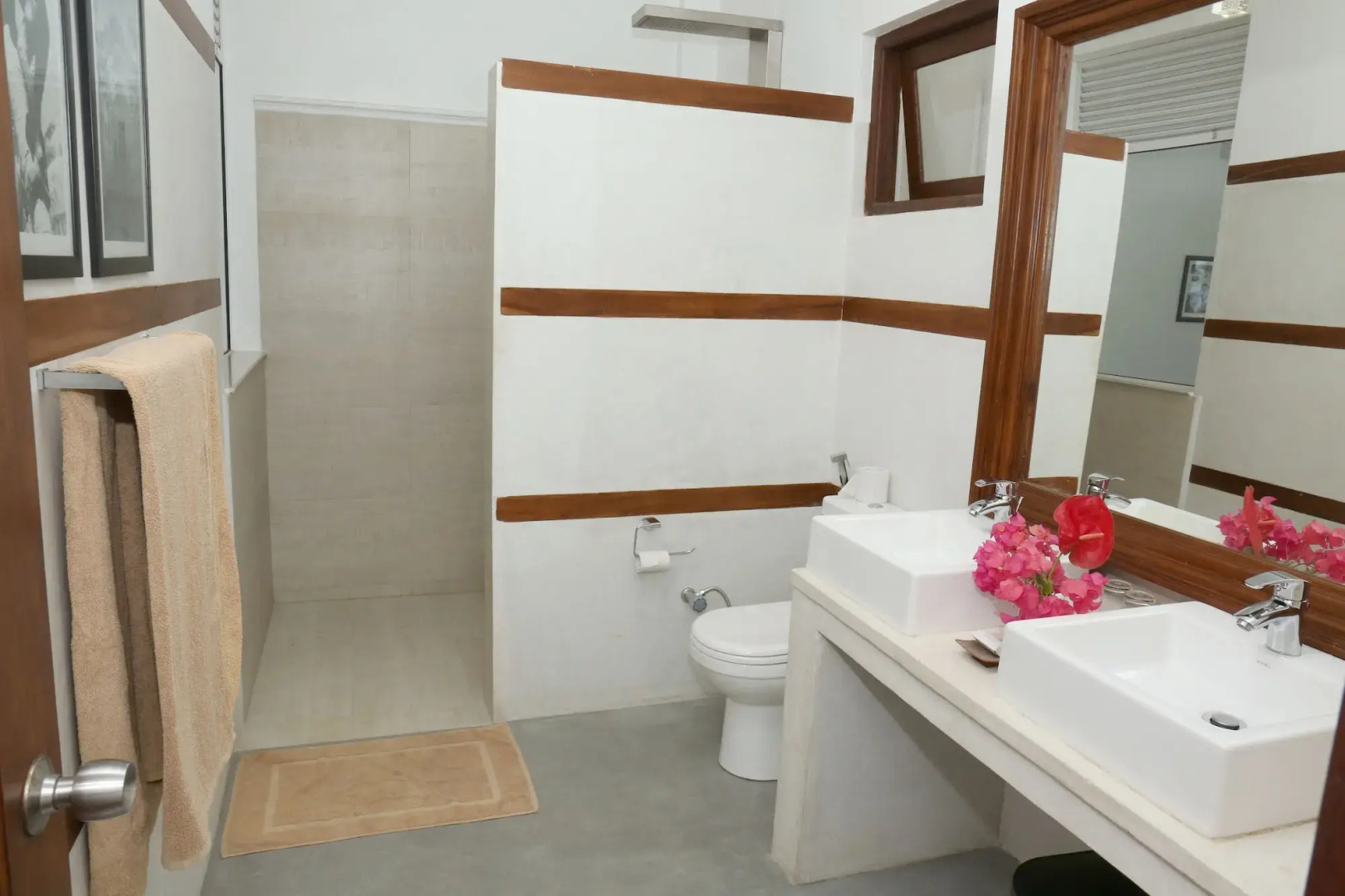 Sea World Boutique Hotel