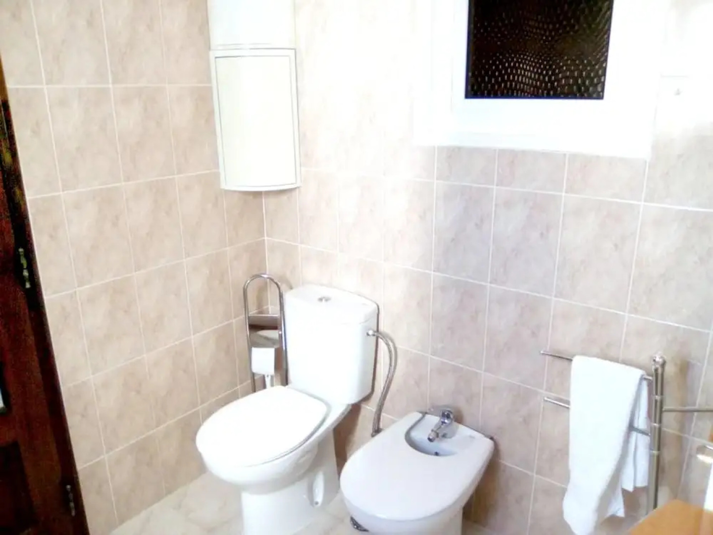 House With 4 Bedrooms in Corroios, With Pool Access, Enclosed Garden a