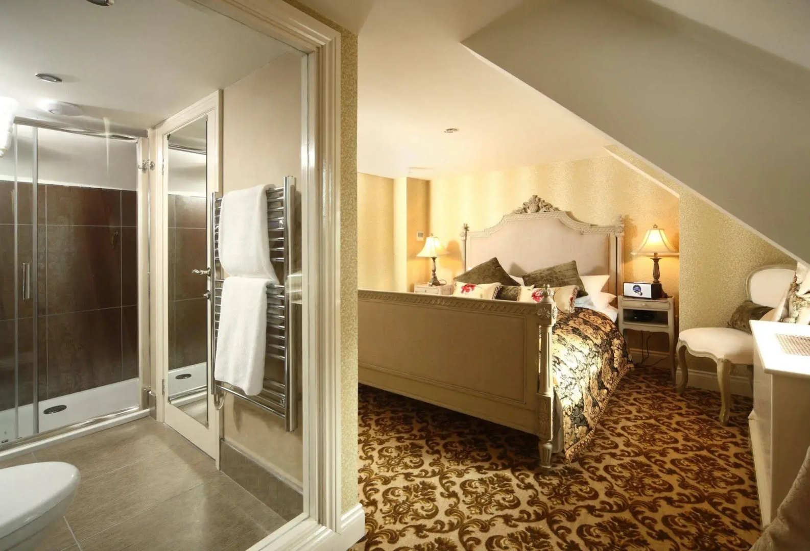 OYO The Townhouse