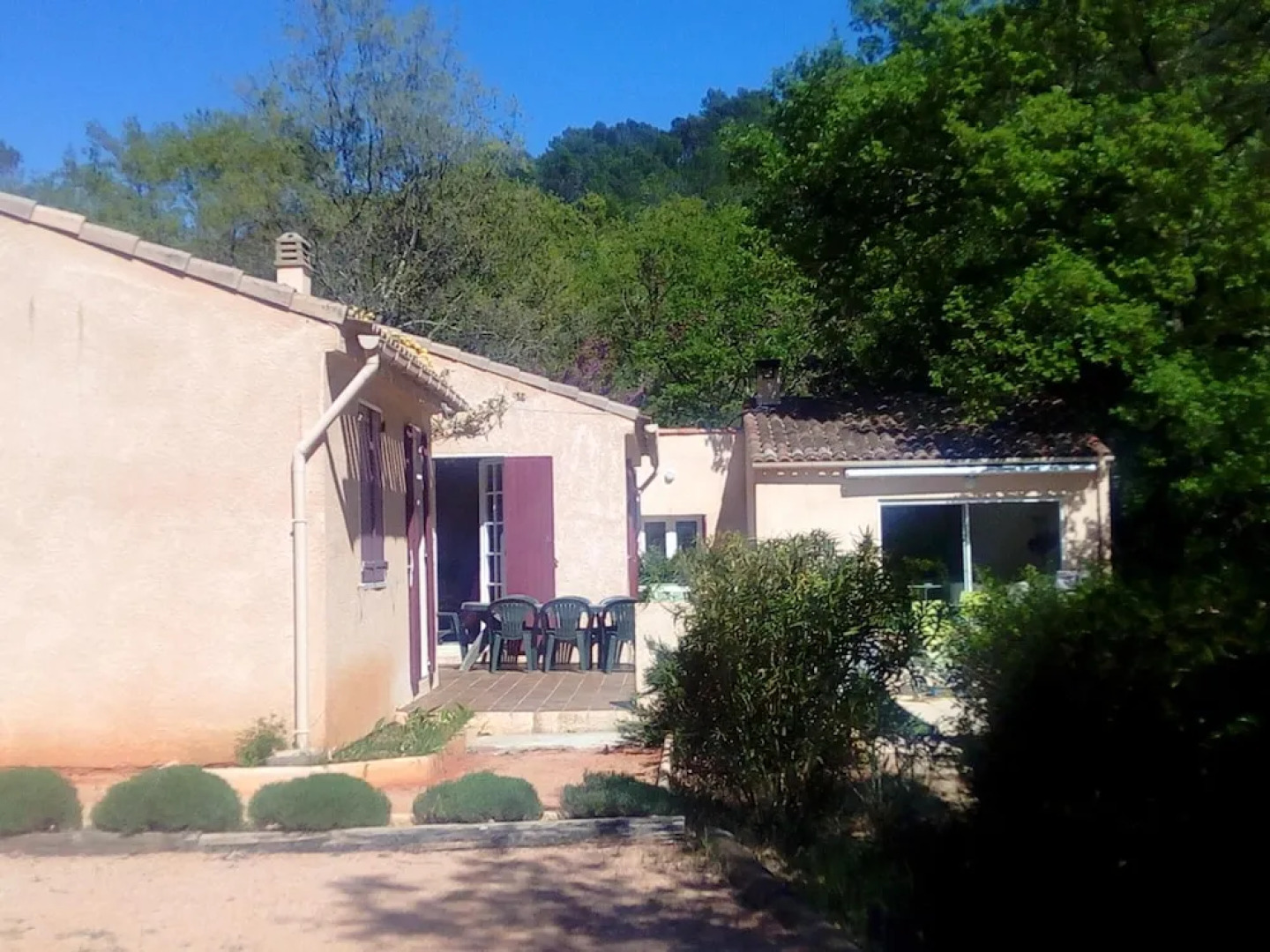 Villa With 2 Bedrooms in Lorgues, With Shared Pool, Furnished Garden and Wifi - 40 km From the Beach