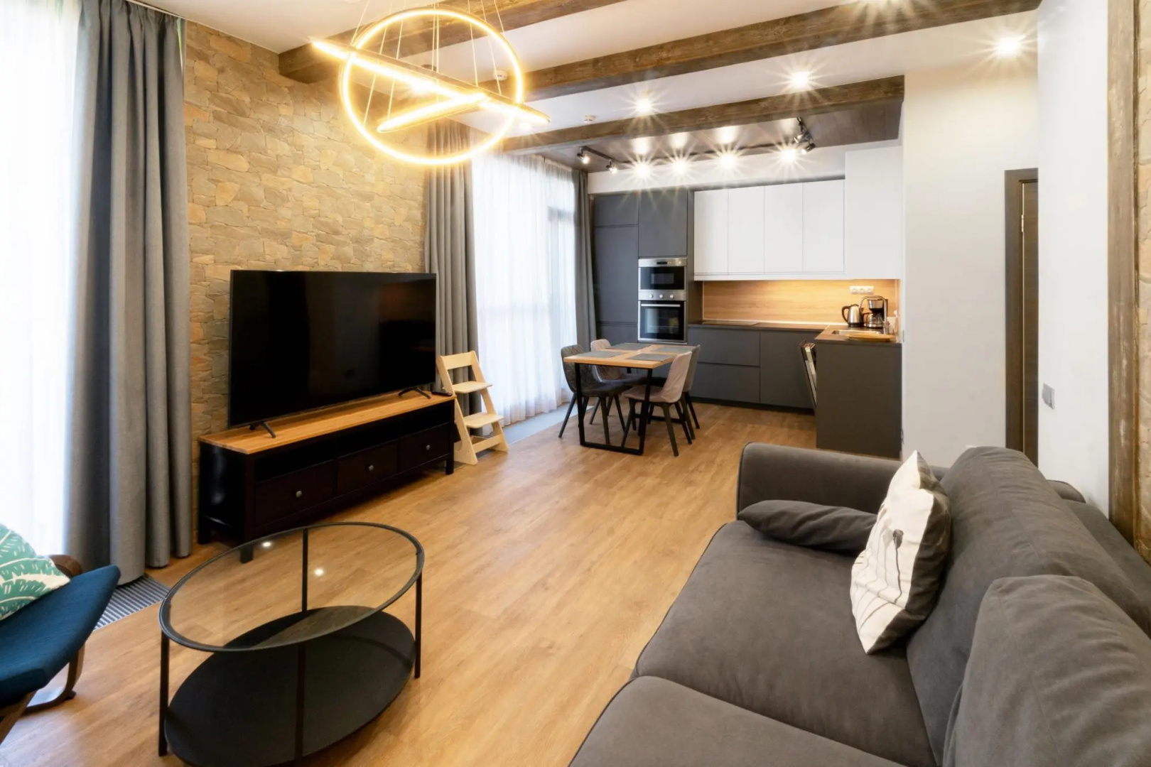 WoodApart Ohta (ВудАпарт Охта)
