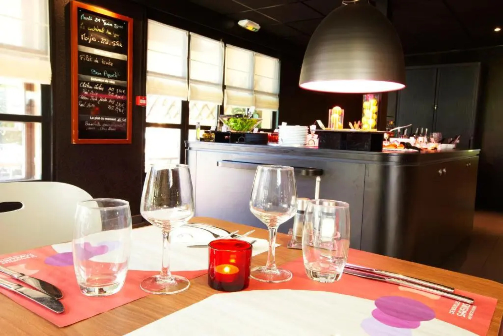 Hotel Campanile Nîmes Sud - Caissargues